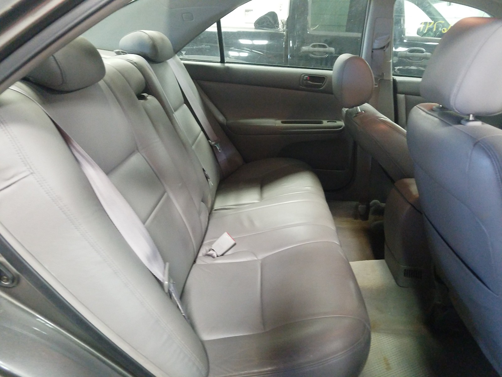 Photo 6 from auction – 2003 TOYOTA CAMRY LE with VIN 4T1BF30K13U563528