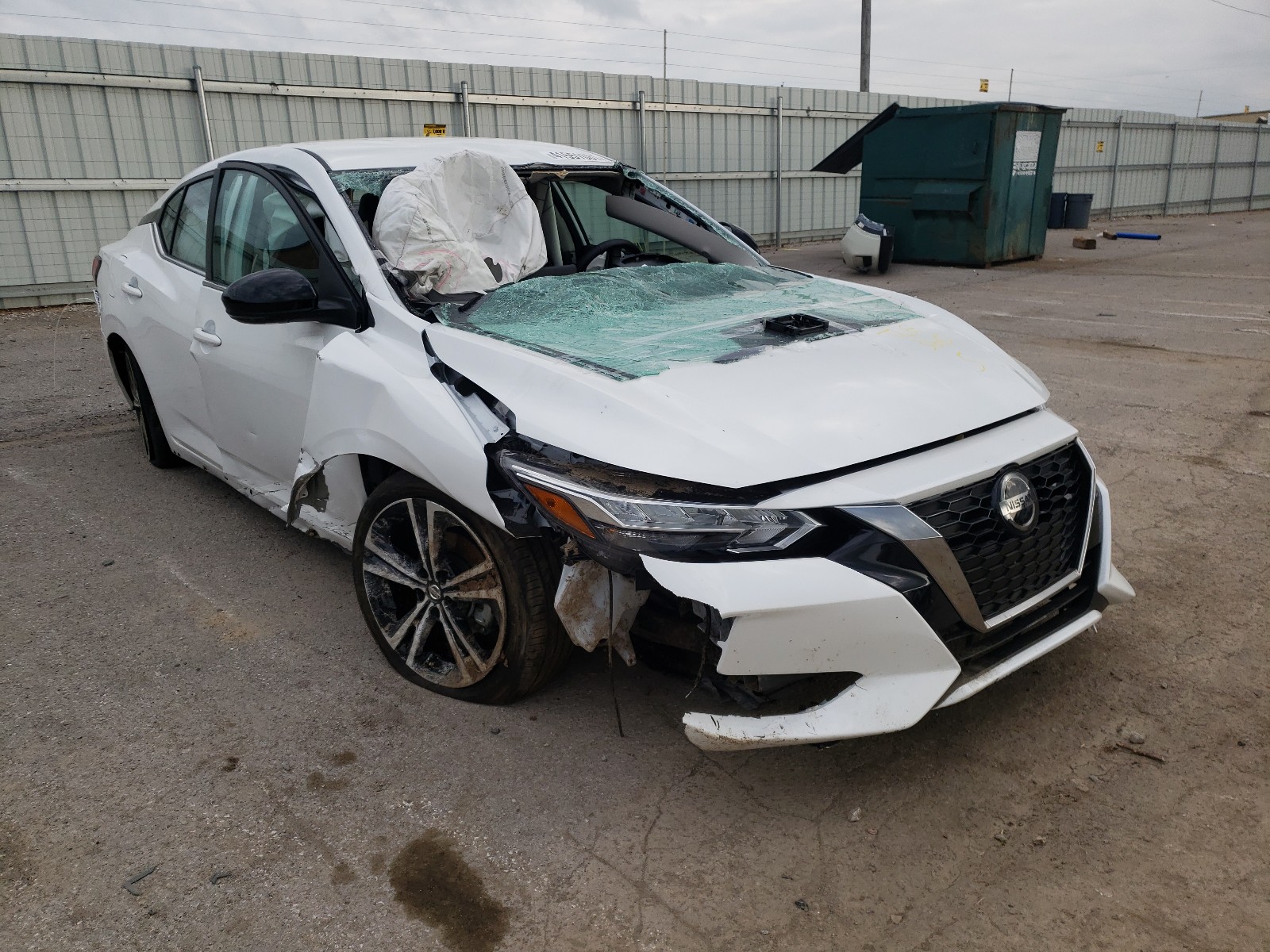 NISSAN SENTRA SR 2021 with VIN 3N1AB8DV2MY216112 - Photo from auction