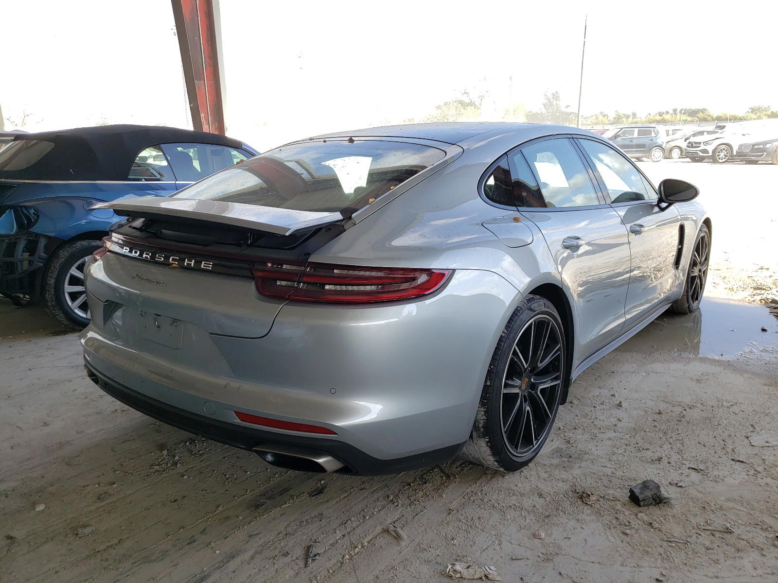 Photo 4 from auction – 2018 PORSCHE PANAMERA 4 with VIN WP0AA2A77JL115994