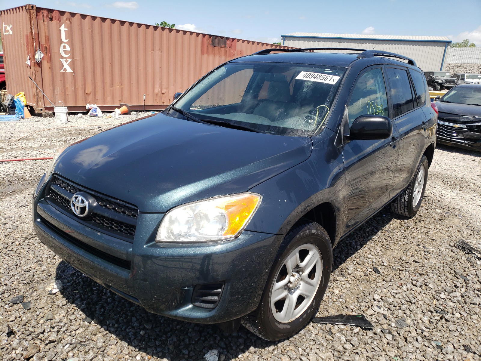 Photo 2 from auction – 2011 TOYOTA RAV4 with VIN 2T3ZF4DV9BW095739