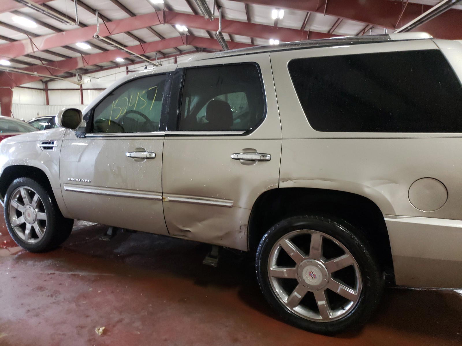Photo 9 from auction – 2007 CADILLAC ESCALADE L with VIN 1GYFK63807R326115