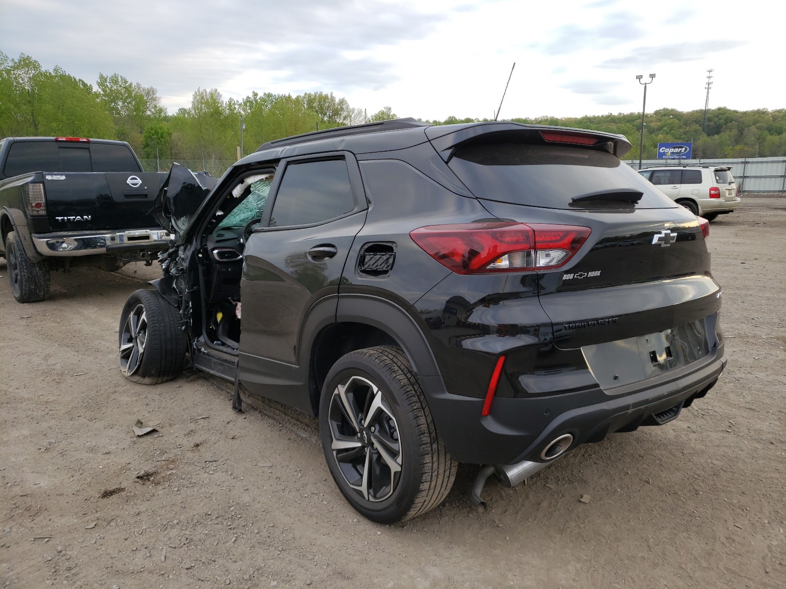 Photo 3 from auction – 2021 CHEVROLET TRAILBLAZE with VIN KL79MTSLXMB043031