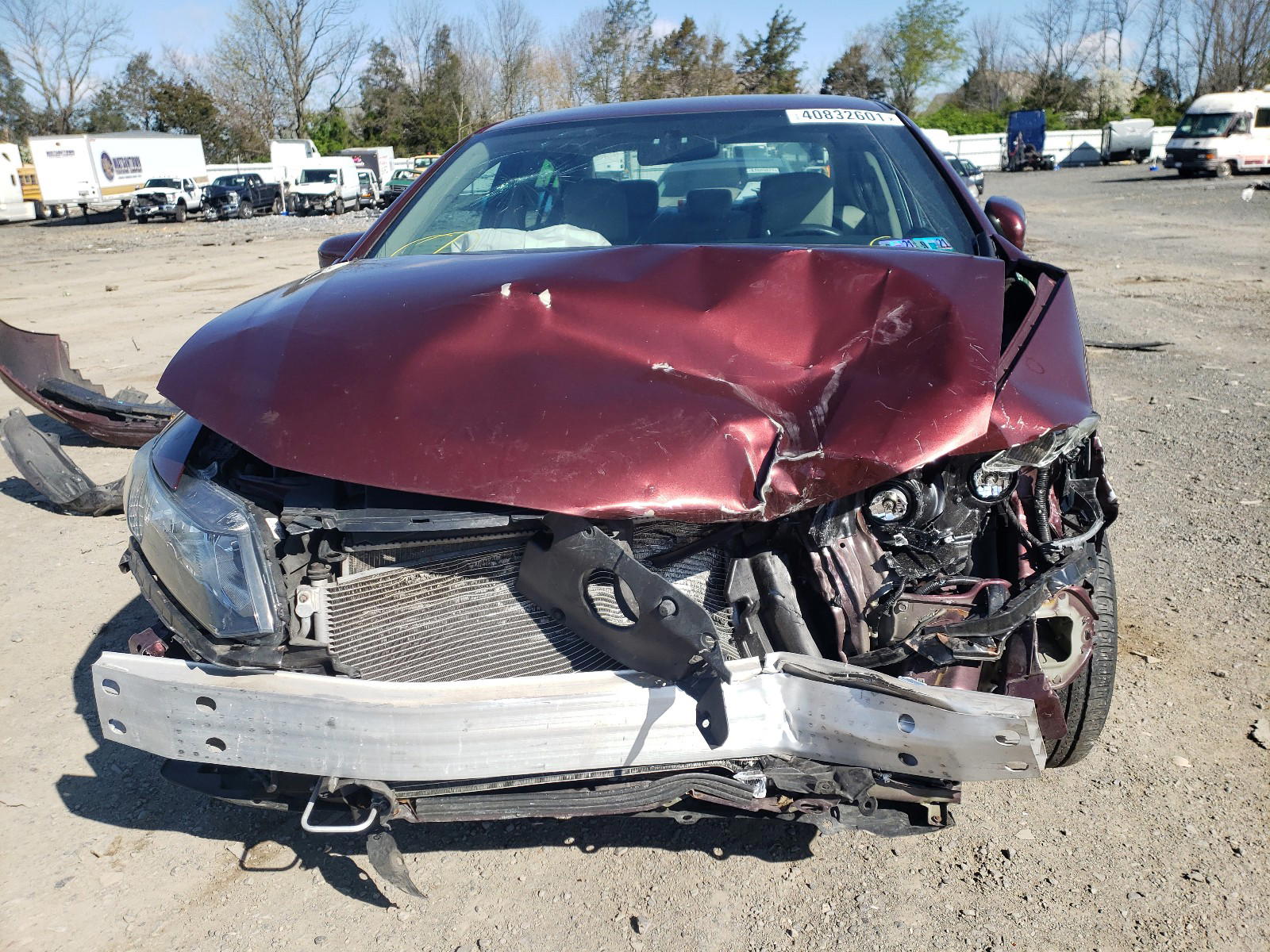 Photo 9 from auction – 2014 HONDA CIVIC LX with VIN 19XFB2F54EE212451