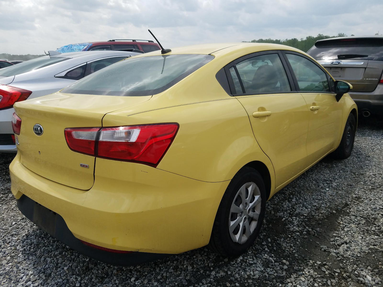 Photo 4 from auction – 2016 KIA RIO LX with VIN KNADM4A34G6681922
