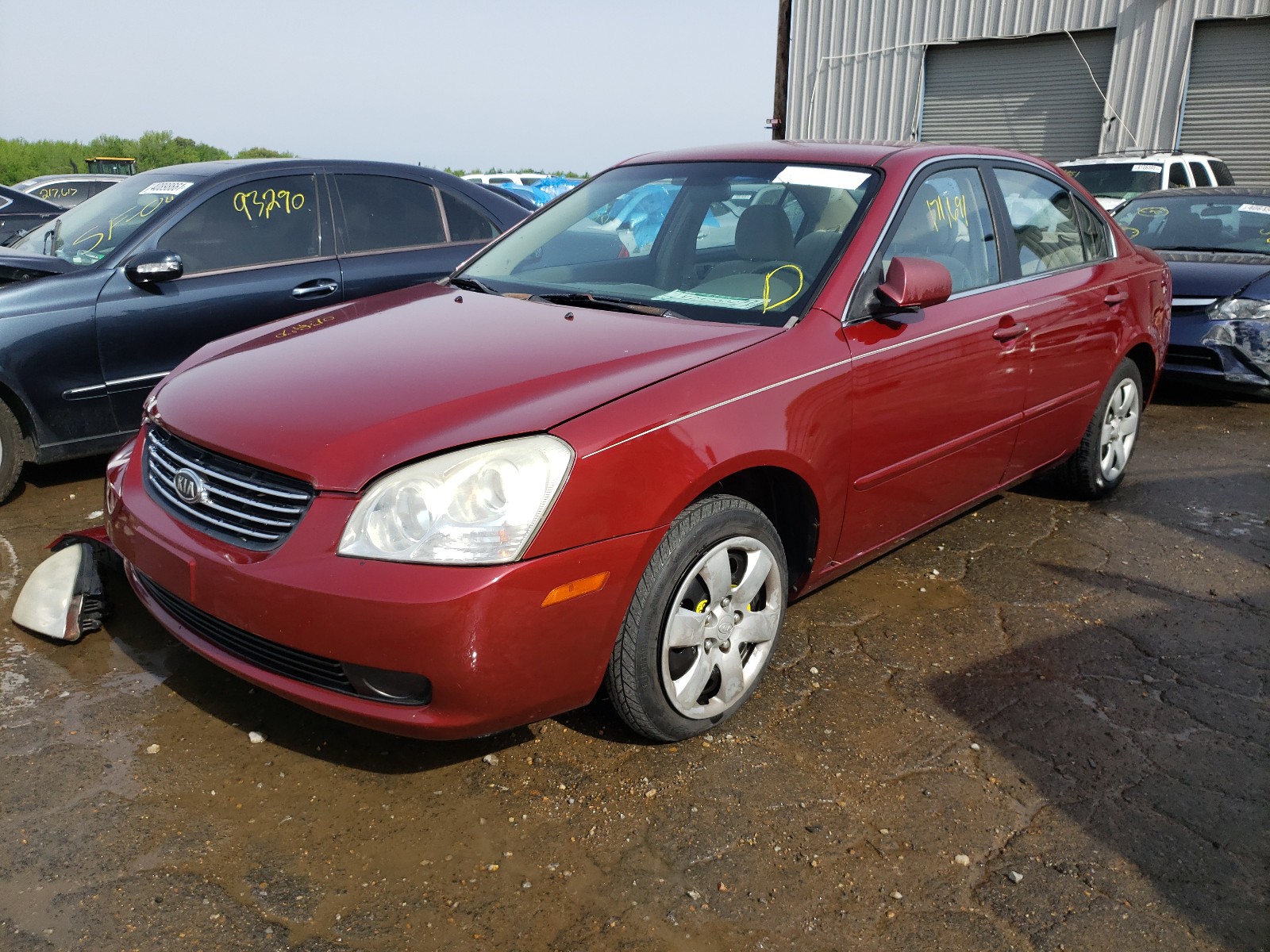 Photo 2 from auction – 2006 KIA OPTIMA LX with VIN KNAGE123265042076