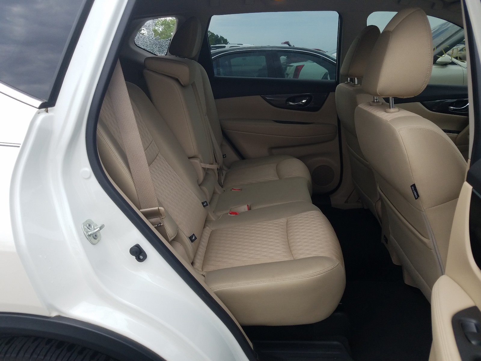 Photo 6 from auction – 2019 NISSAN ROGUE S with VIN JN8AT2MT3KW505093