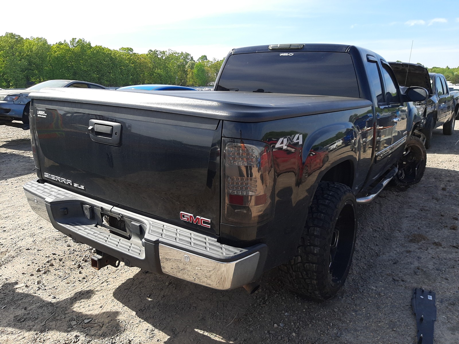 Photo 4 from auction – 2012 GMC SIERRA K15 with VIN 1GTR2VE71CZ352864