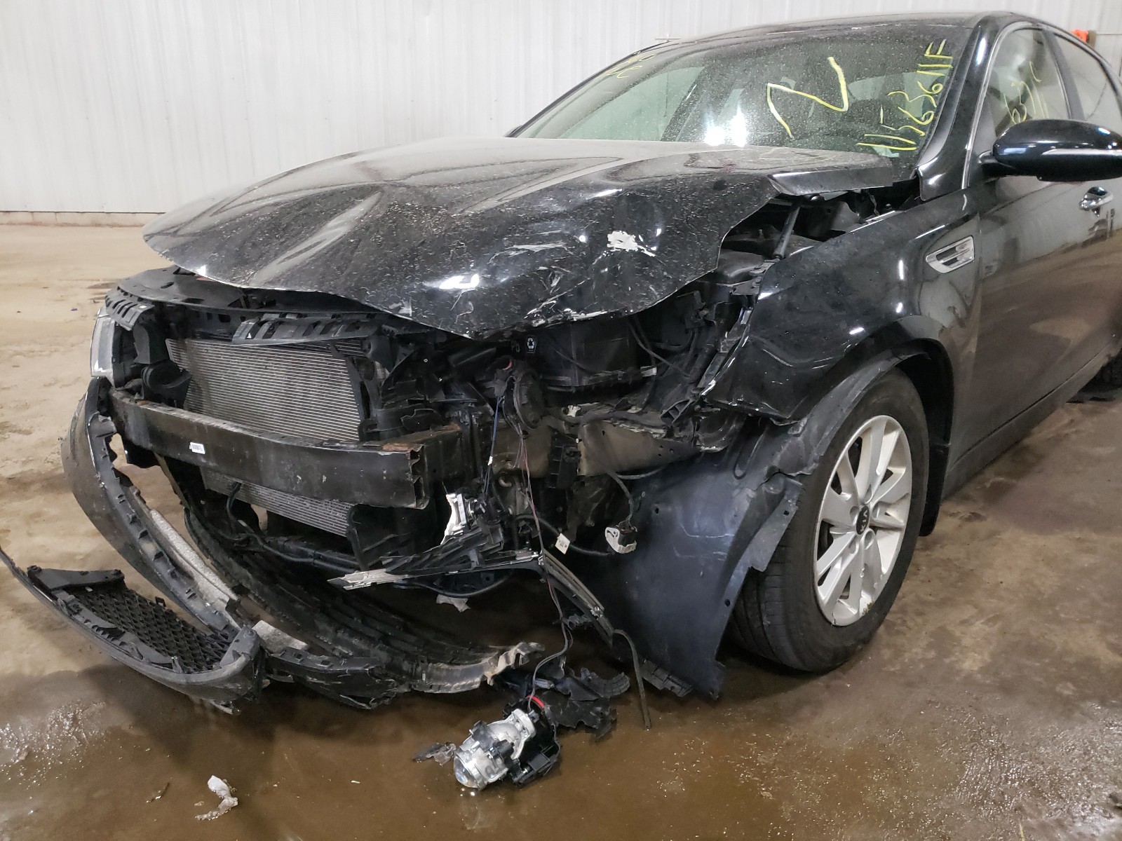 Zdjęcie 9 z aukcji – 2016 KIA OPTIMA LX z VIN KNAGT4L30G5106090