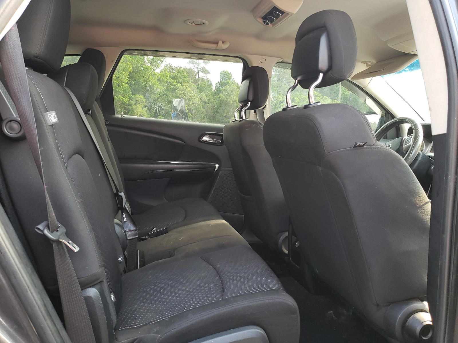 Photo 6 from auction – 2015 DODGE JOURNEY SE with VIN 3C4PDCAB5FT747528