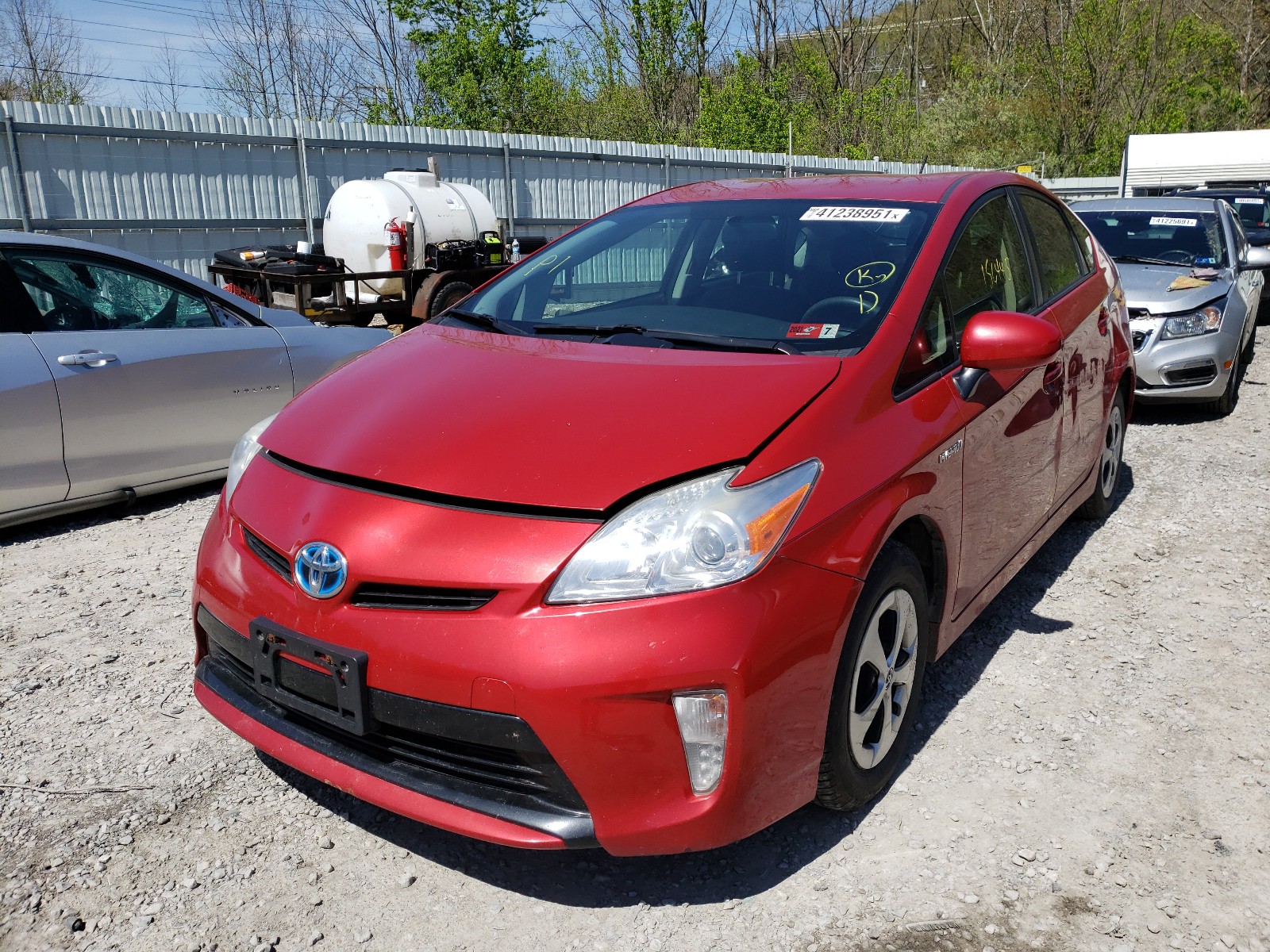 Photo 2 from auction – 2013 TOYOTA PRIUS with VIN JTDKN3DU6D5632390