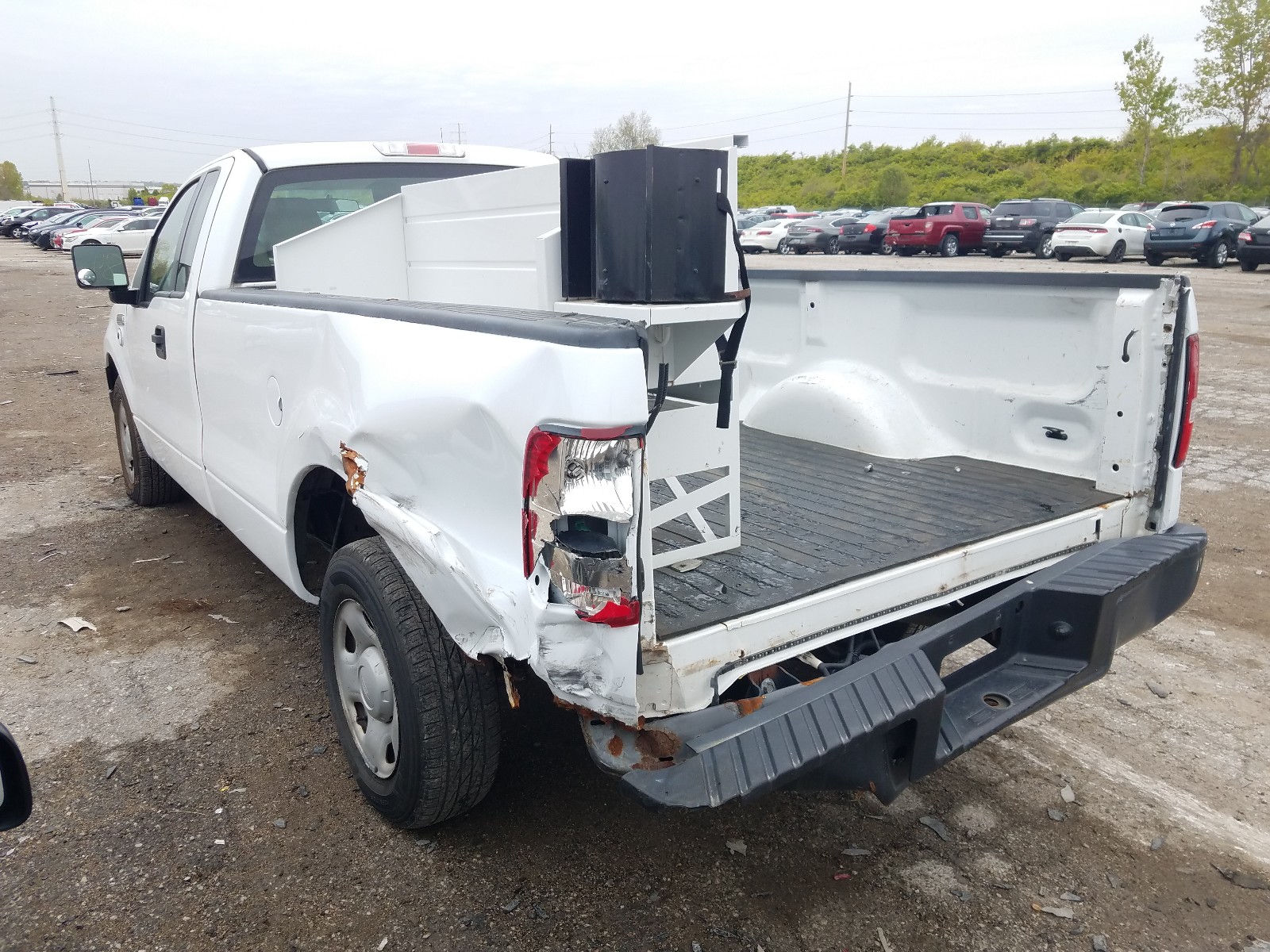 Photo 3 from auction – 2008 FORD F150 with VIN 1FTRF122X8KC27917