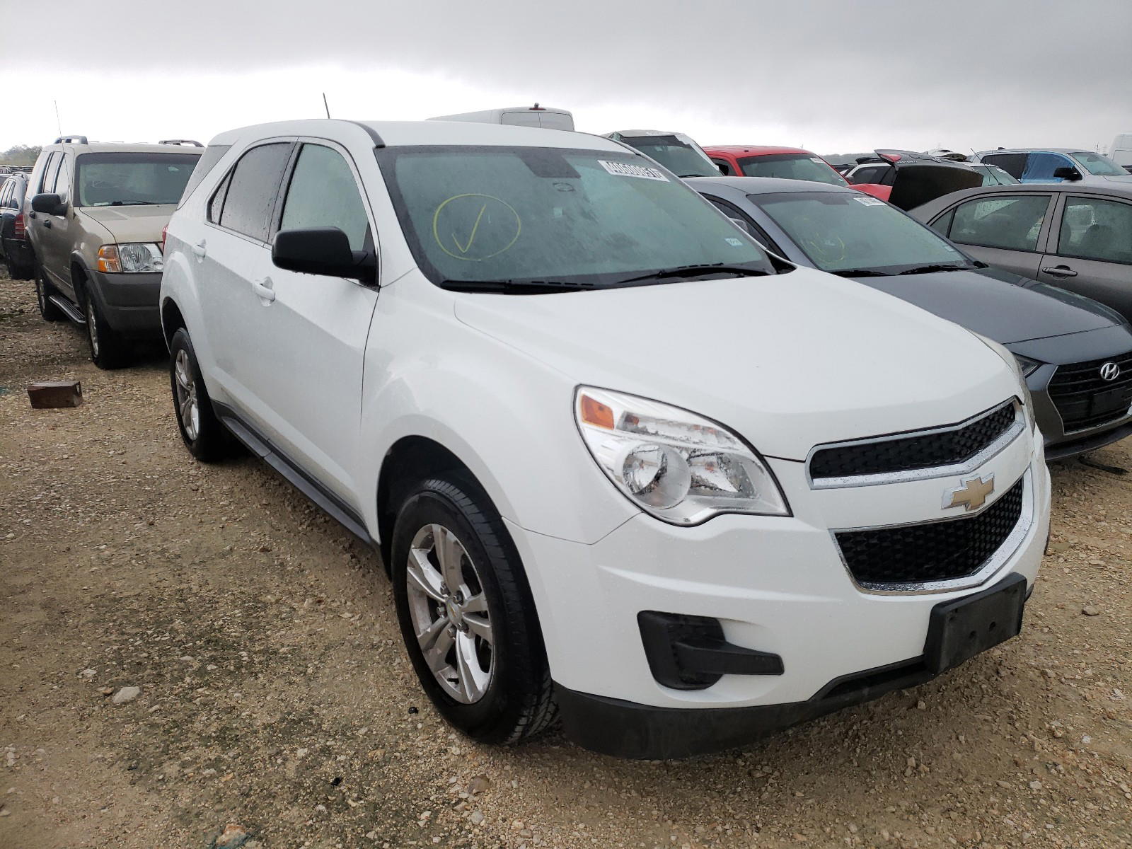 CHEVROLET EQUINOX LS 2015 with VIN 2GNFLEEK6F6239178 - Photo from auction