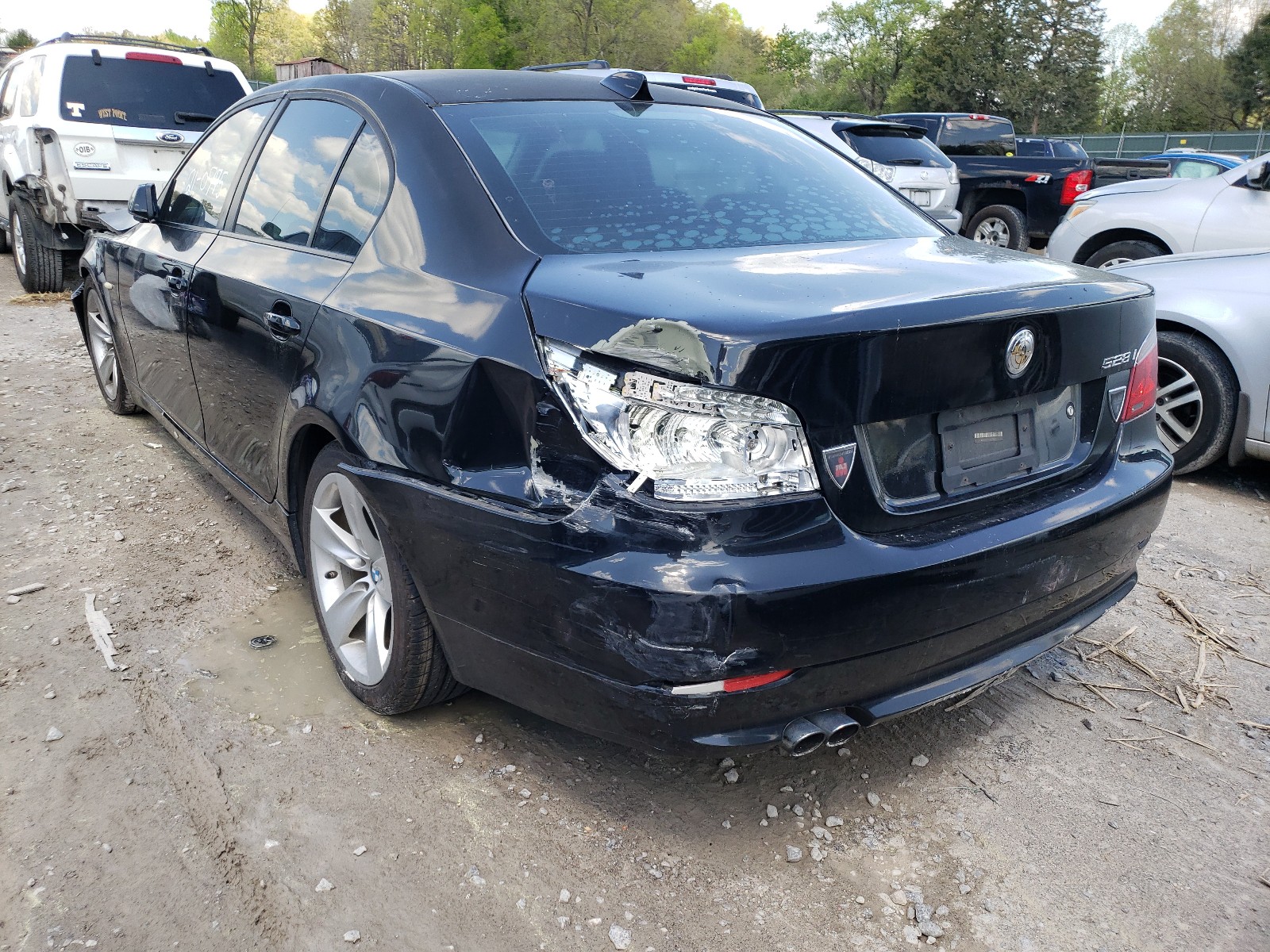 Zdjęcie 3 z aukcji – 2008 BMW 528 I z VIN WBANU53538CT16353