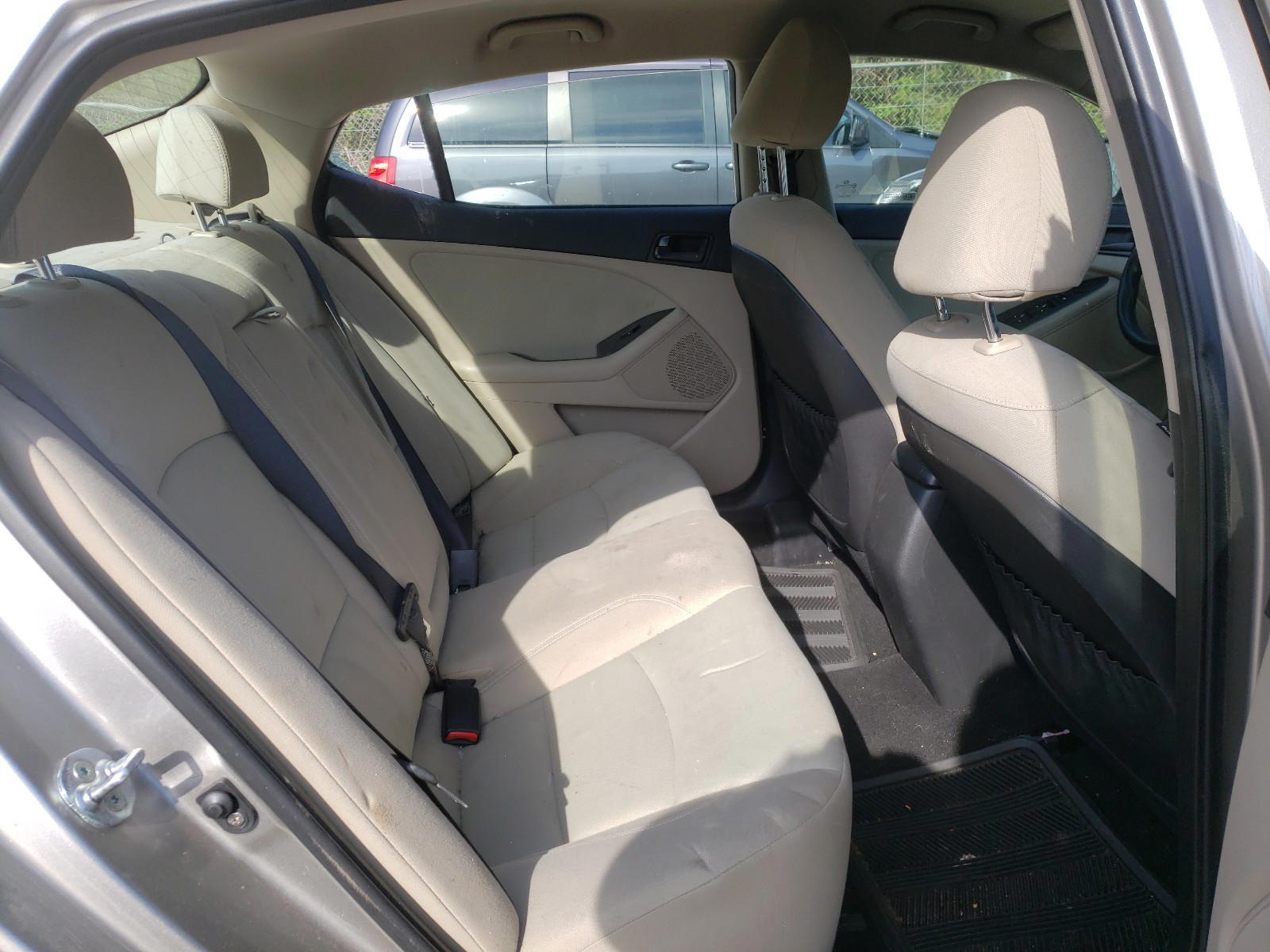 Photo 6 from auction – 2014 KIA OPTIMA LX with VIN KNAGM4A78E5476543