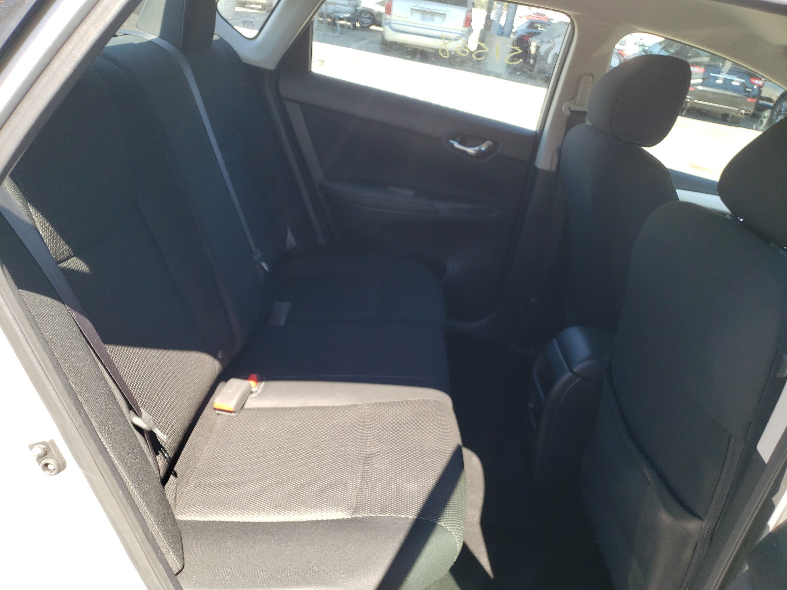 Photo 6 from auction – 2019 NISSAN SENTRA S with VIN 3N1AB7AP2KY243887