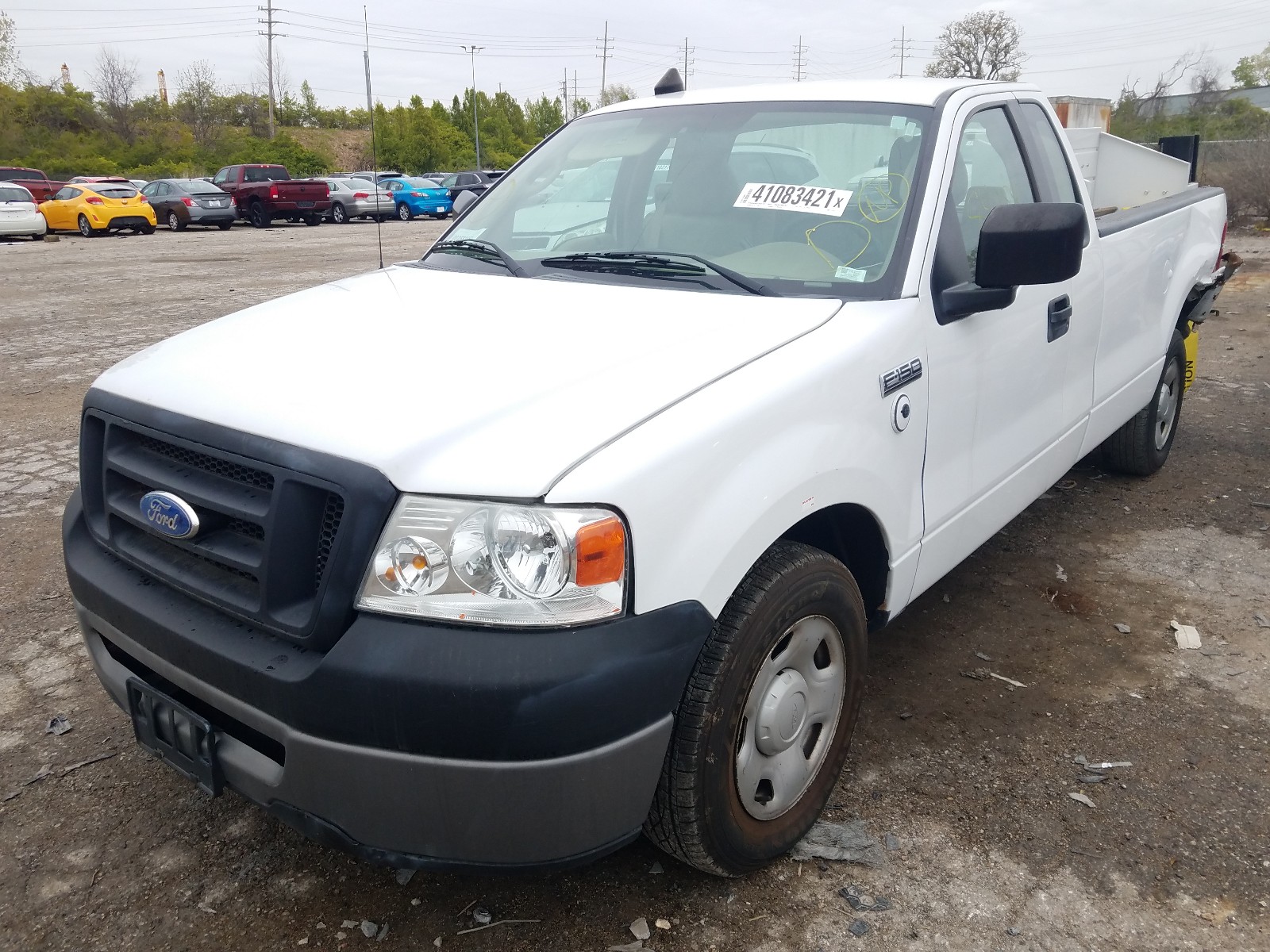 Photo 2 from auction – 2008 FORD F150 with VIN 1FTRF122X8KC27917