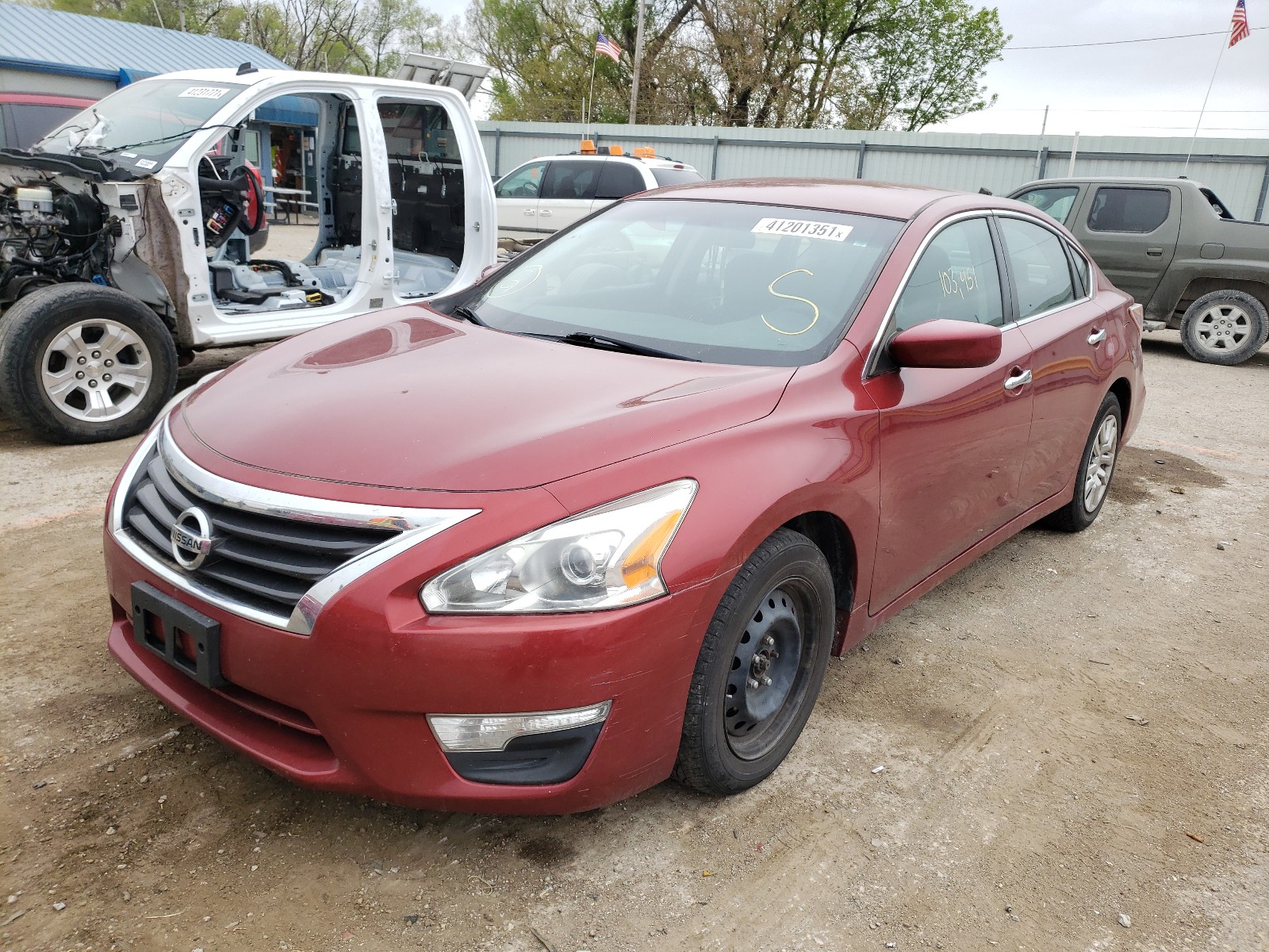 Photo 2 from auction – 2015 NISSAN ALTIMA 2.5 with VIN 1N4AL3AP3FN892920