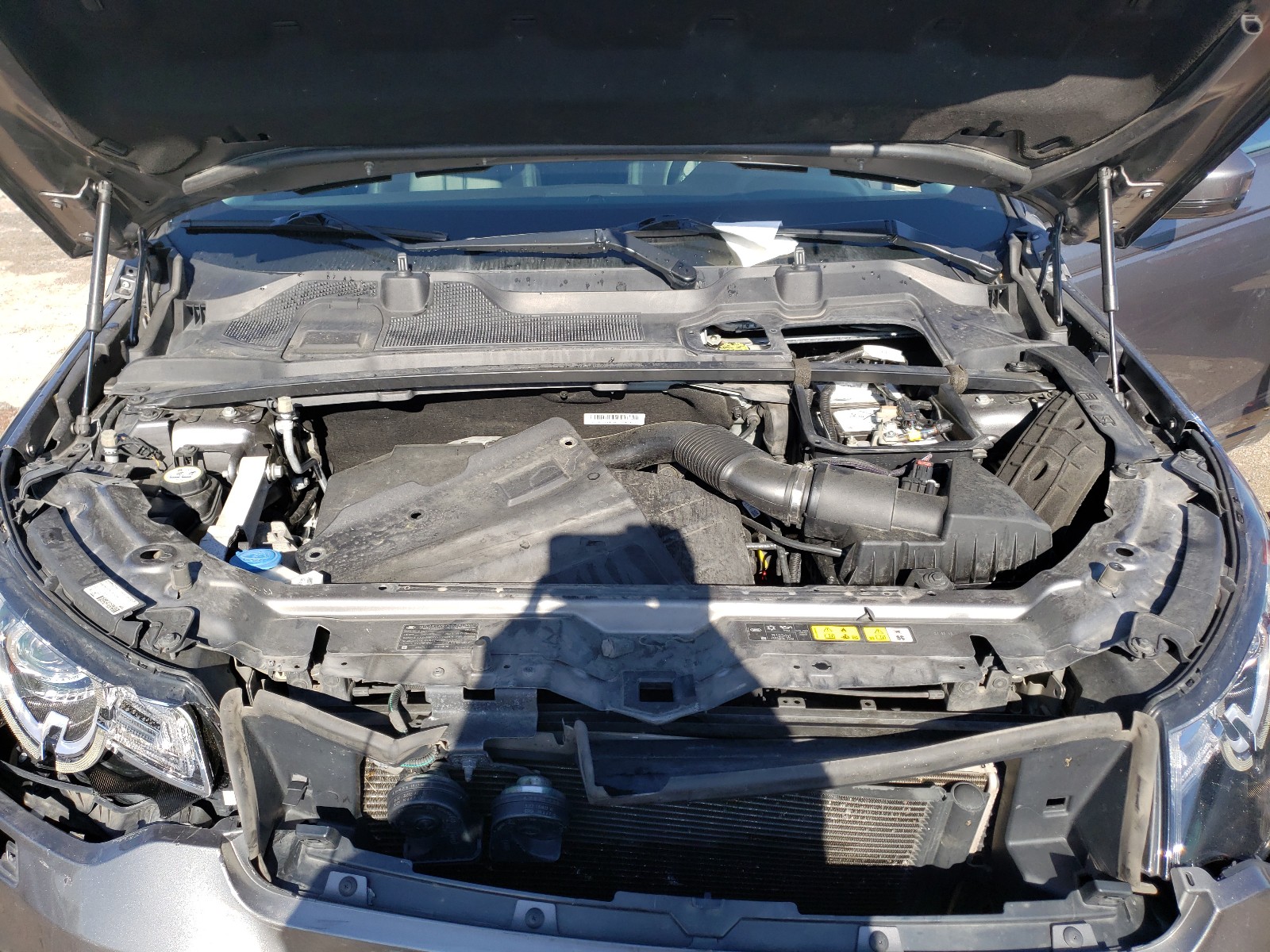 Photo 7 from auction – 2016 LAND ROVER DISCOVERY with VIN SALCR2BG5GH631436
