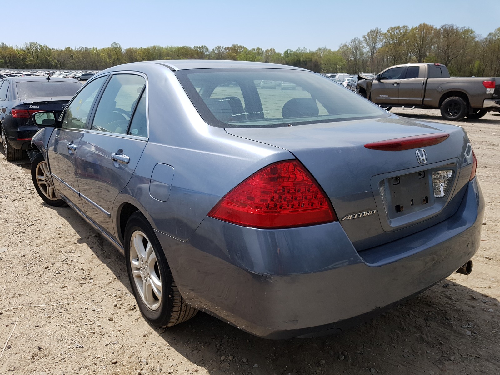 Photo 3 from auction – 2007 HONDA ACCORD with VIN 1HGCM56307A047342