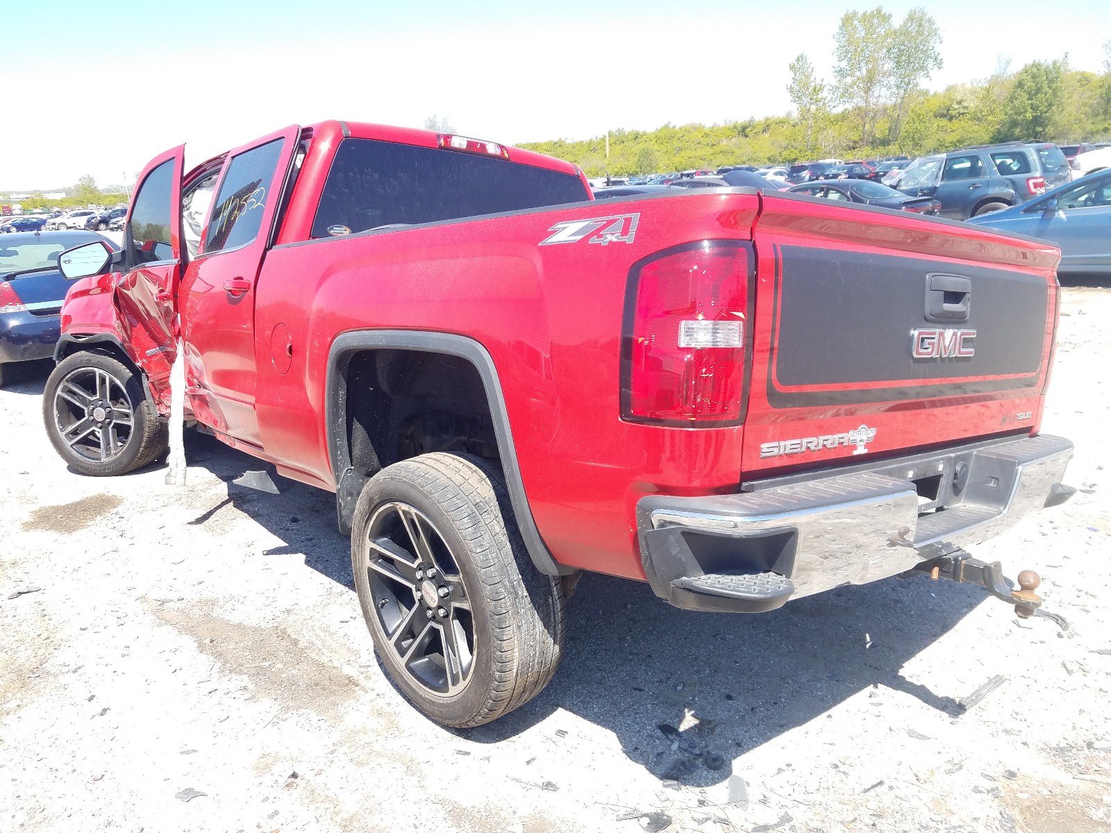 Photo 3 from auction – 2015 GMC SIERRA K15 with VIN 3GTU2UEC7FG315825