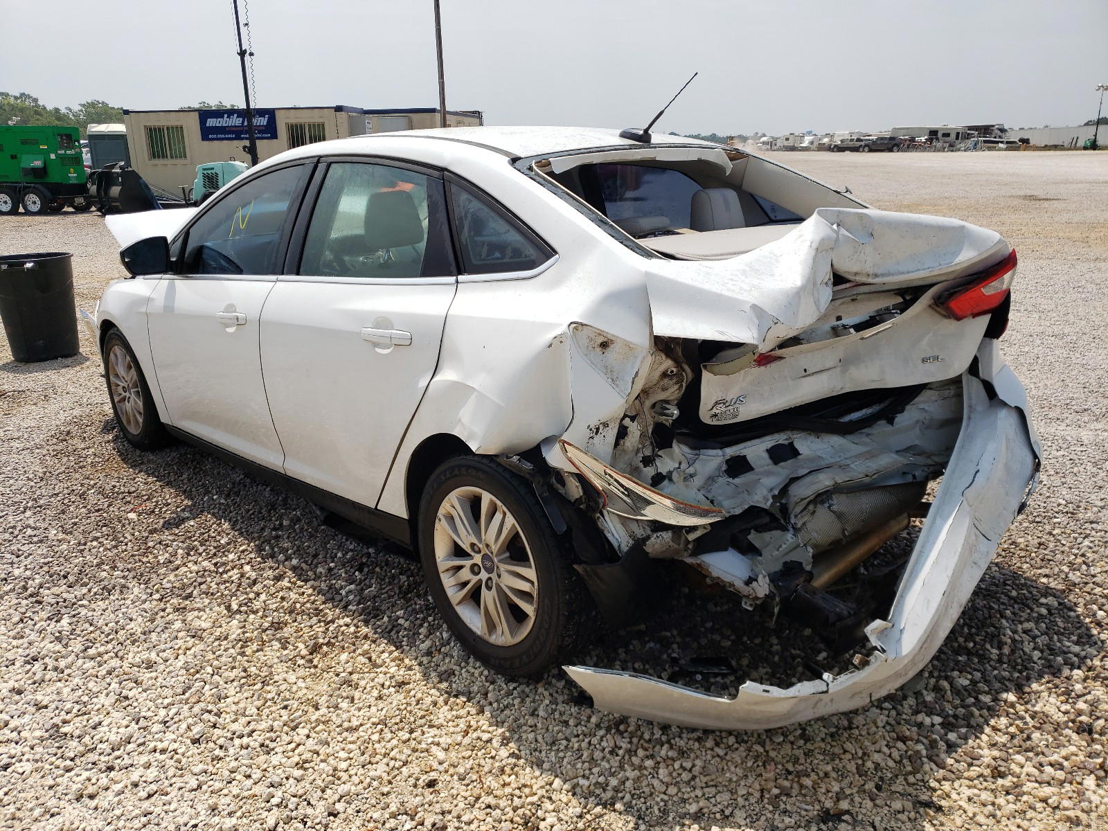 Photo 3 from auction – 2012 FORD FOCUS SEL with VIN 1FAHP3H26CL163217