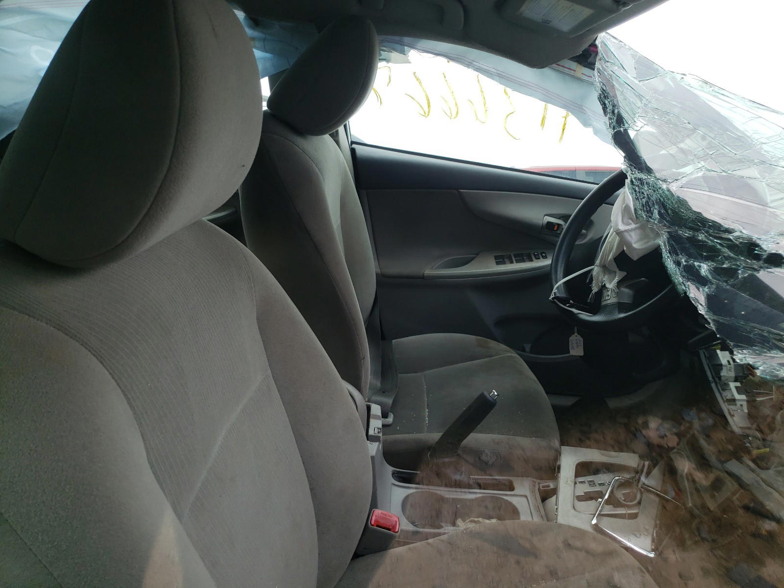 Photo 5 from auction – 2013 TOYOTA COROLLA BA with VIN 5YFBU4EE6DP122446