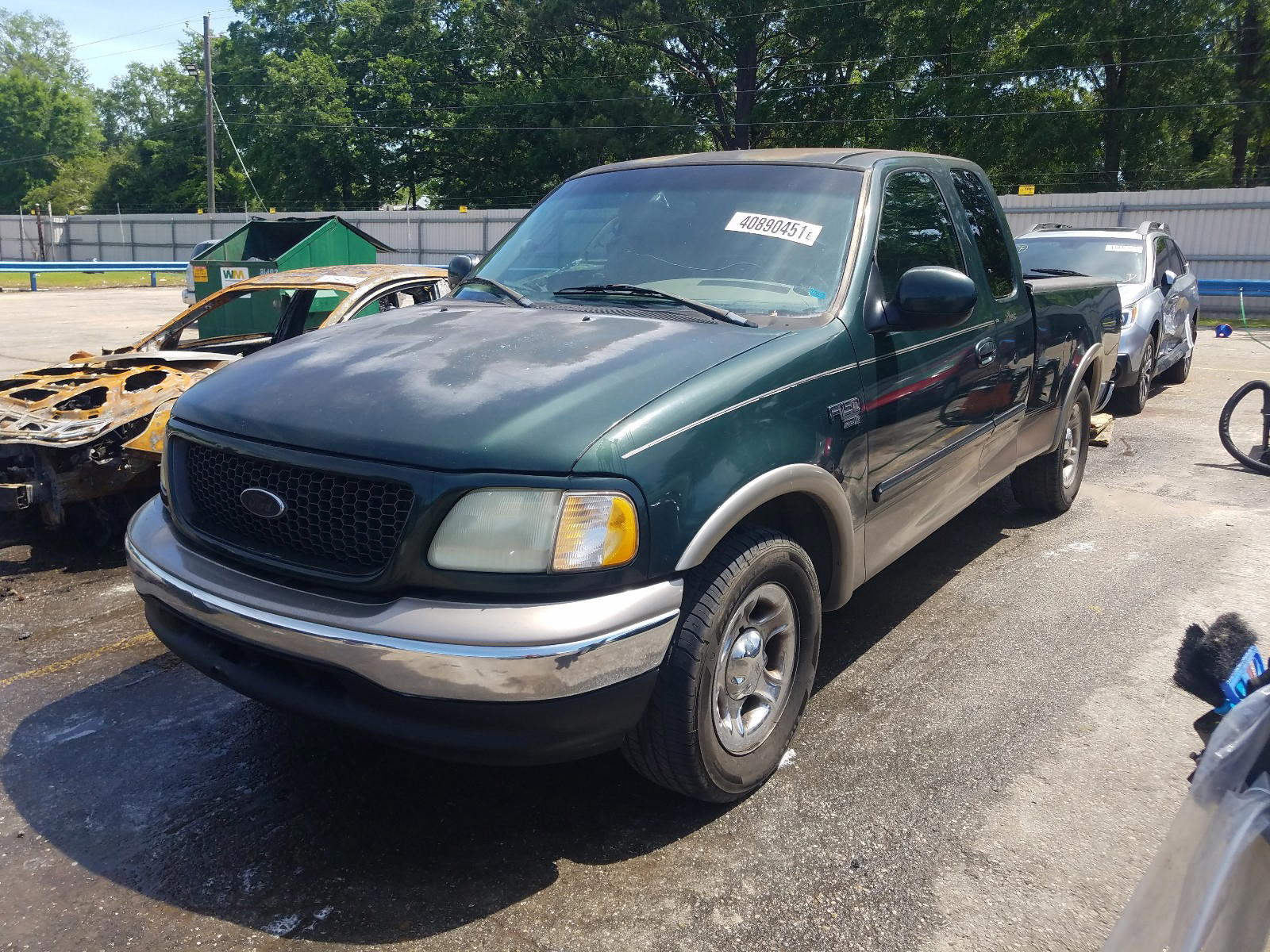 Photo 2 from auction – 2002 FORD F150 with VIN 1FTRX17WX2NA36786