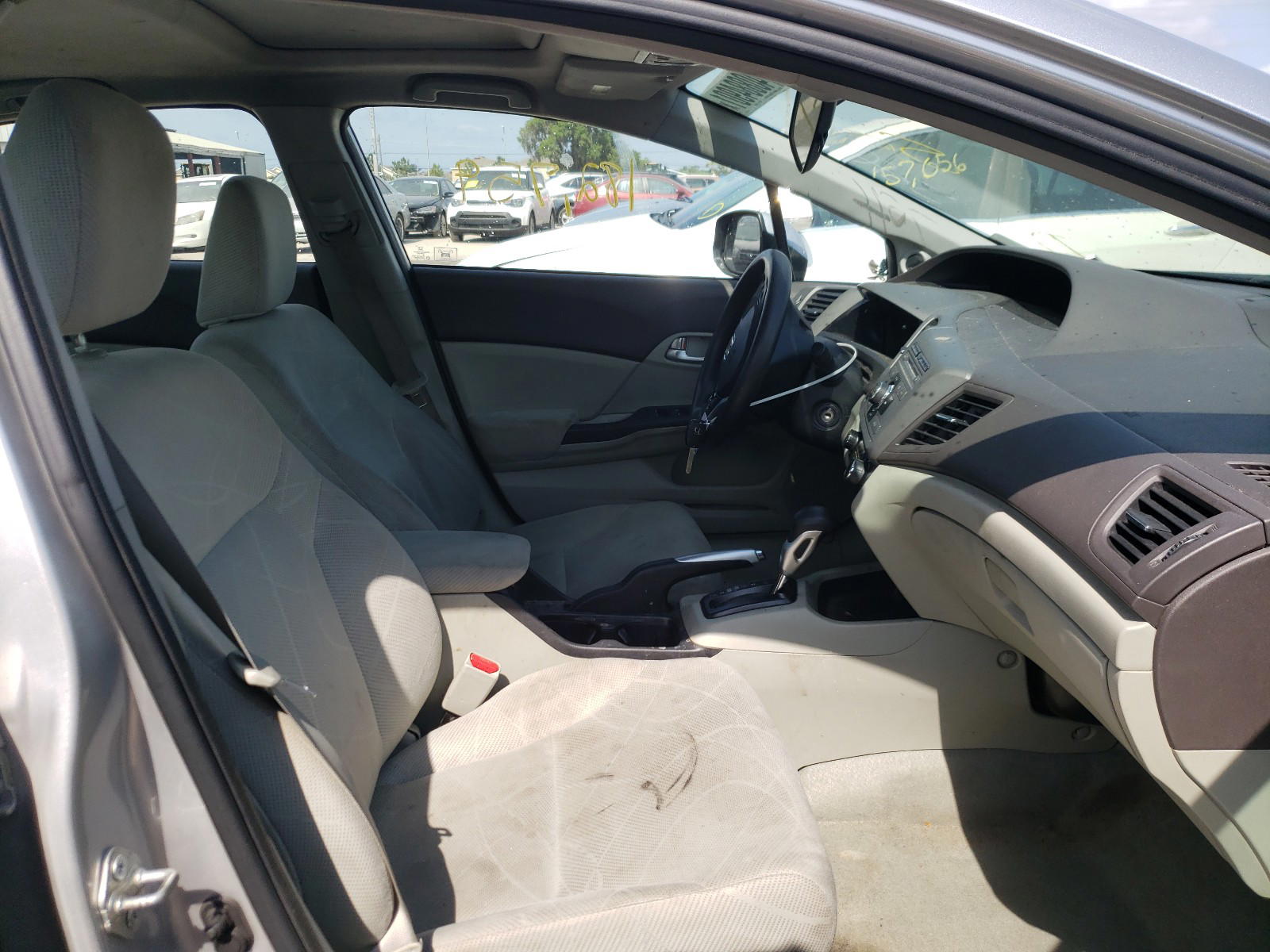Photo 5 from auction – 2012 HONDA CIVIC EX with VIN 2HGFB2F85CH317142