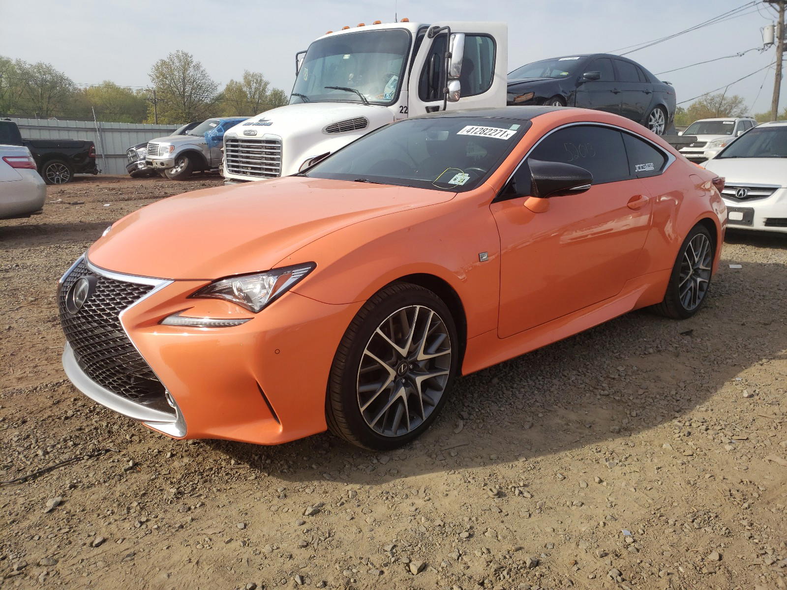 Photo 2 from auction – 2016 LEXUS RC 350 with VIN JTHSE5BC6G5006265
