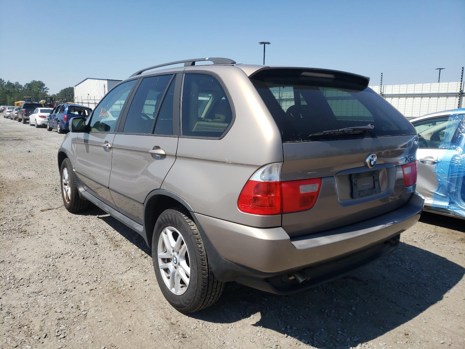 Photo 3 from auction – 2004 BMW X5 3.0I with VIN 5UXFA13594LU22789