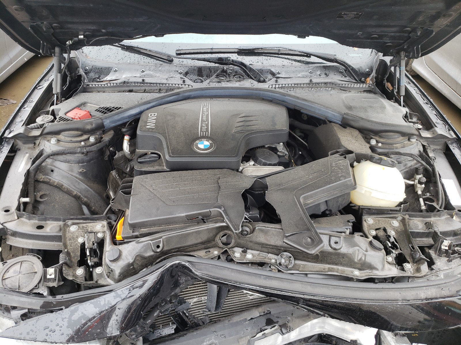 Photo 7 from auction – 2014 BMW 328 XI with VIN WBA3B3G57ENR84250