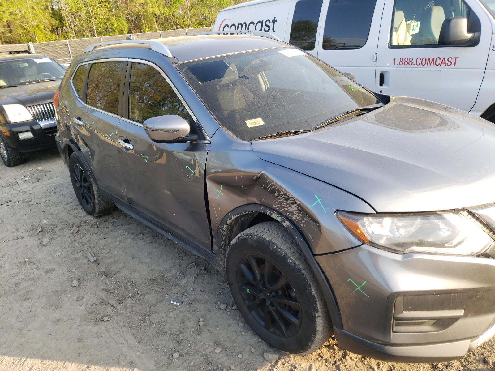 Photo 9 from auction – 2017 NISSAN ROGUE S with VIN KNMAT2MT9HP590049
