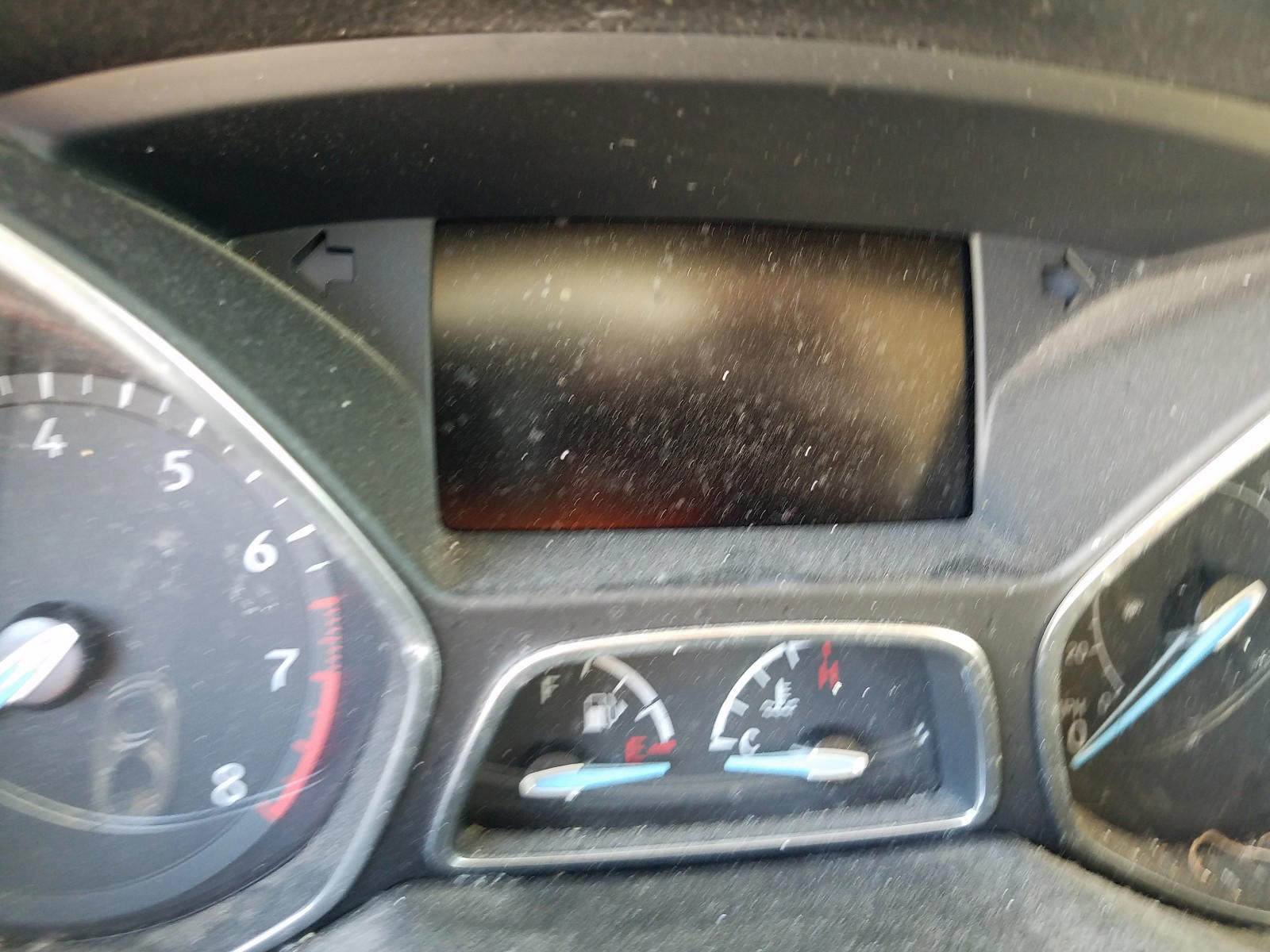 Photo 8 from auction – 2016 FORD FOCUS SE with VIN 1FADP3F23GL224028
