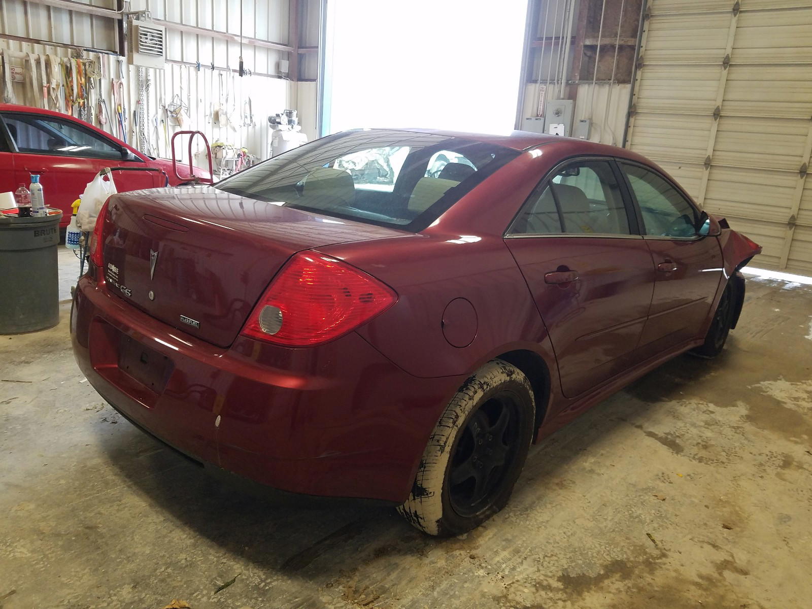 Photo 4 from auction – 2010 PONTIAC G6 with VIN 1G2ZA5E09A4153470