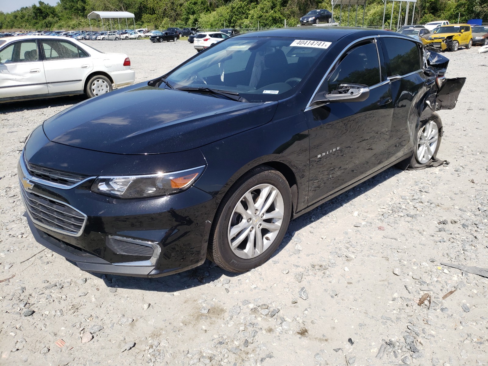 Photo 2 from auction – 2018 CHEVROLET MALIBU LT with VIN 1G1ZD5ST7JF224941