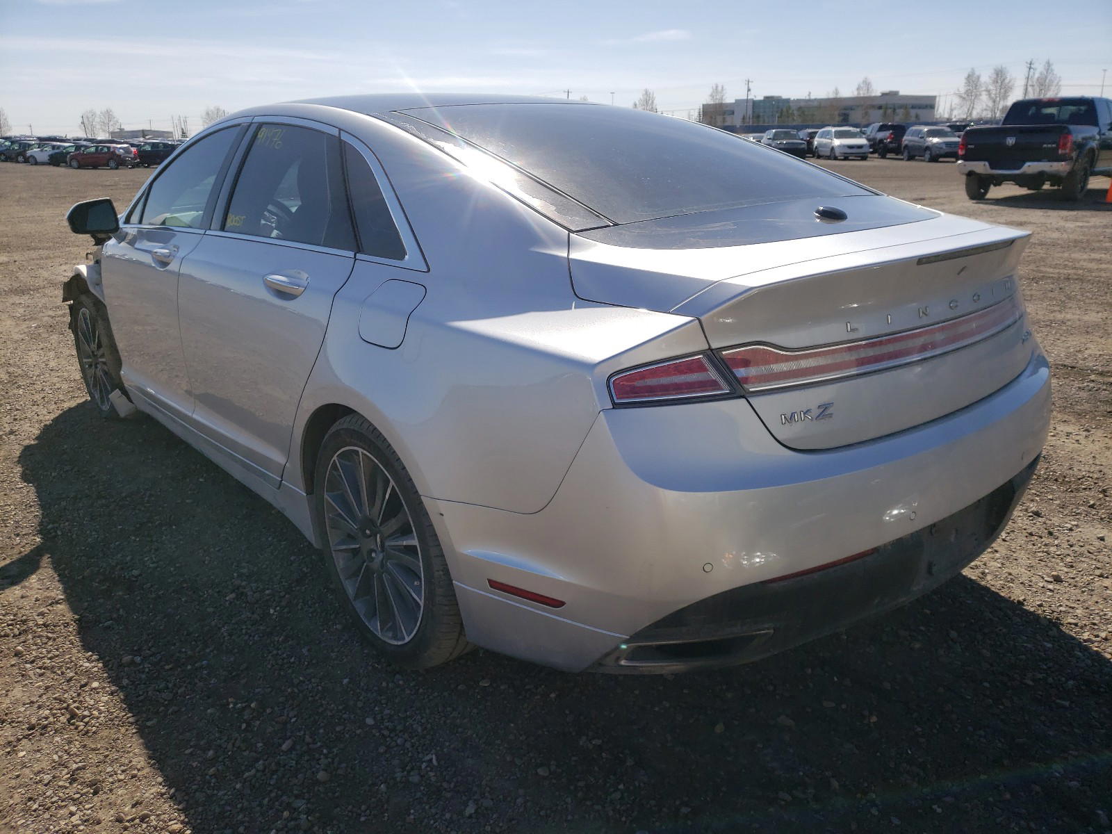 Photo 3 from auction – 2016 LINCOLN MKZ with VIN 3LN6L2J92GR604195