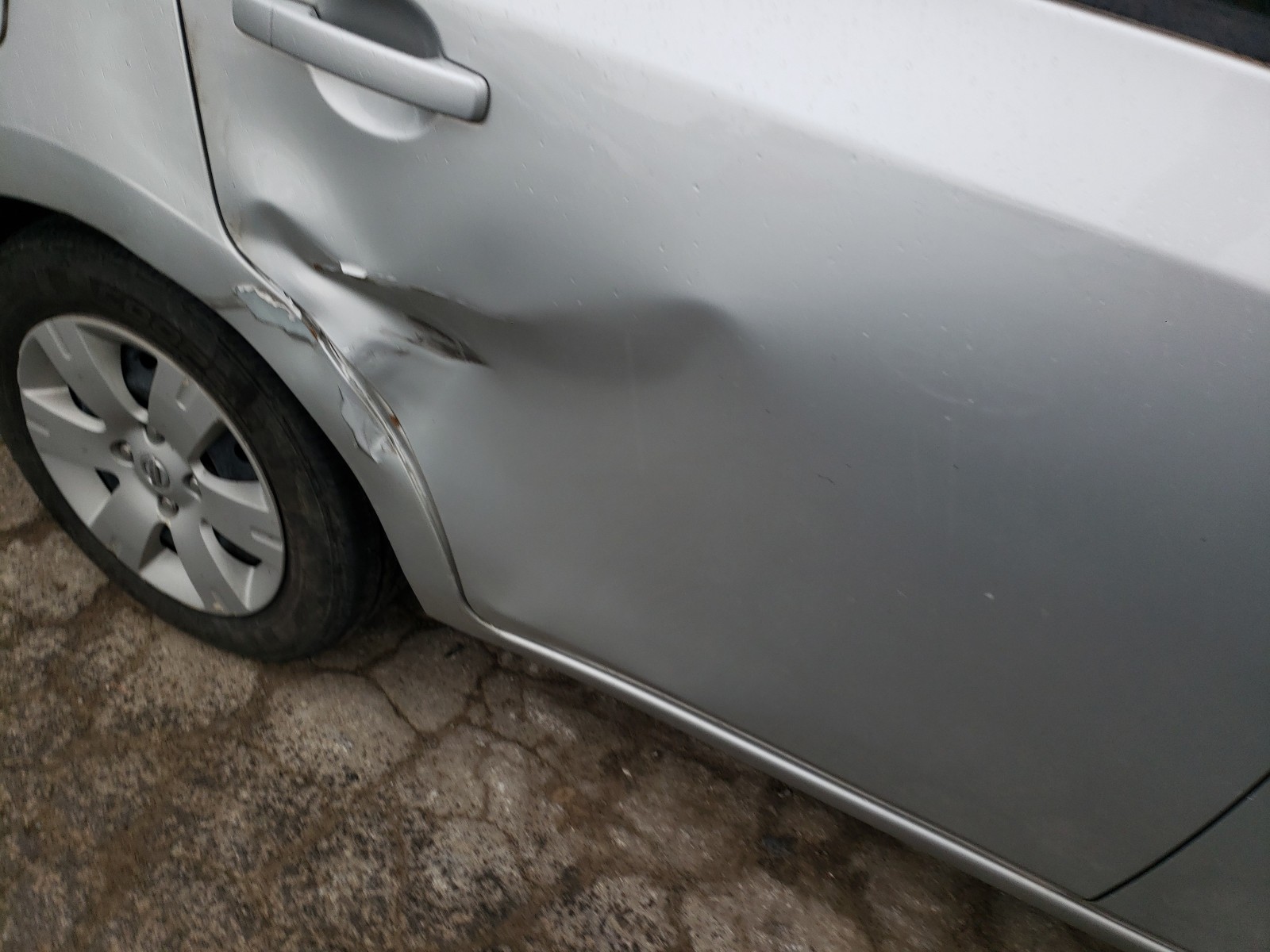 Photo 9 from auction – 2011 NISSAN SENTRA 2.0 with VIN 3N1AB6AP6BL681934