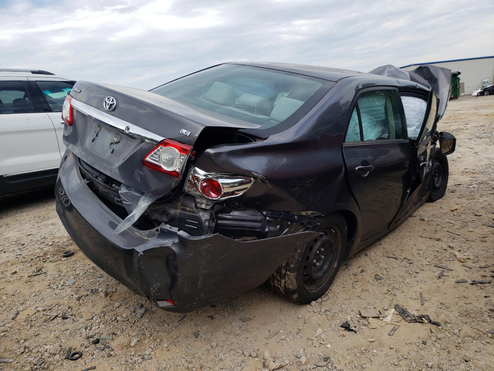 Photo 4 from auction – 2013 TOYOTA COROLLA BA with VIN 5YFBU4EE6DP122446