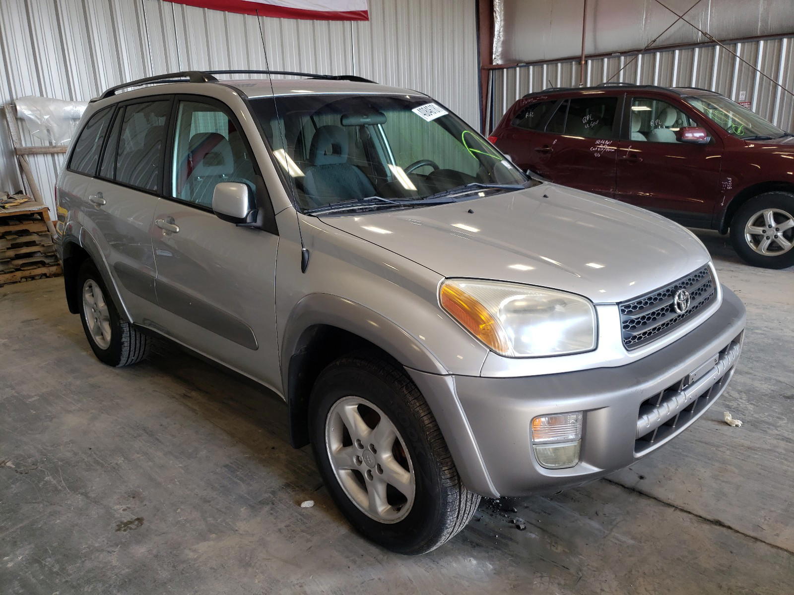 TOYOTA RAV4 2001 with VIN JTEHH20V216008730 - Photo from auction