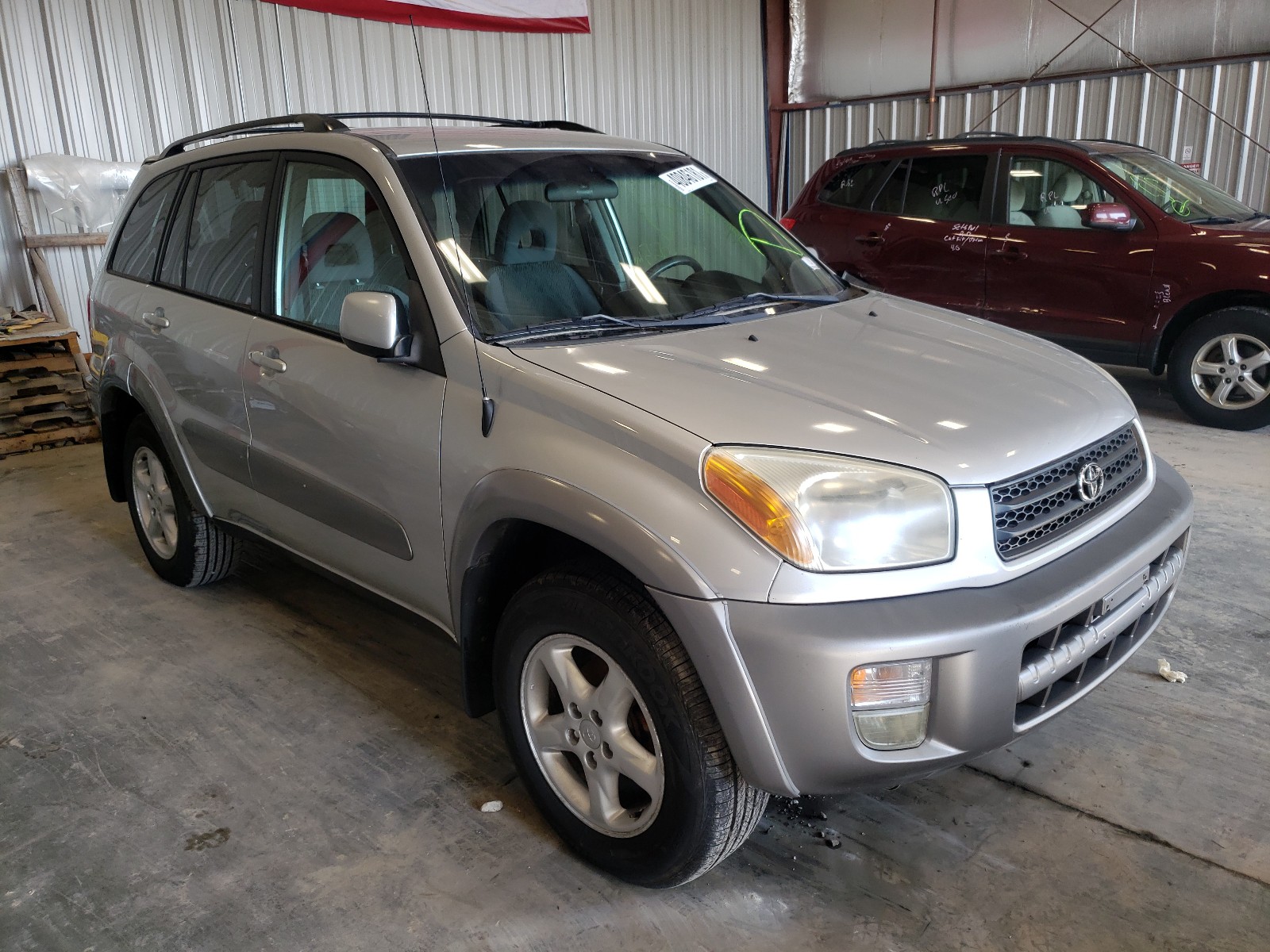 Zdjęcie 1 z aukcji – 2001 TOYOTA RAV4 z VIN JTEHH20V216008730