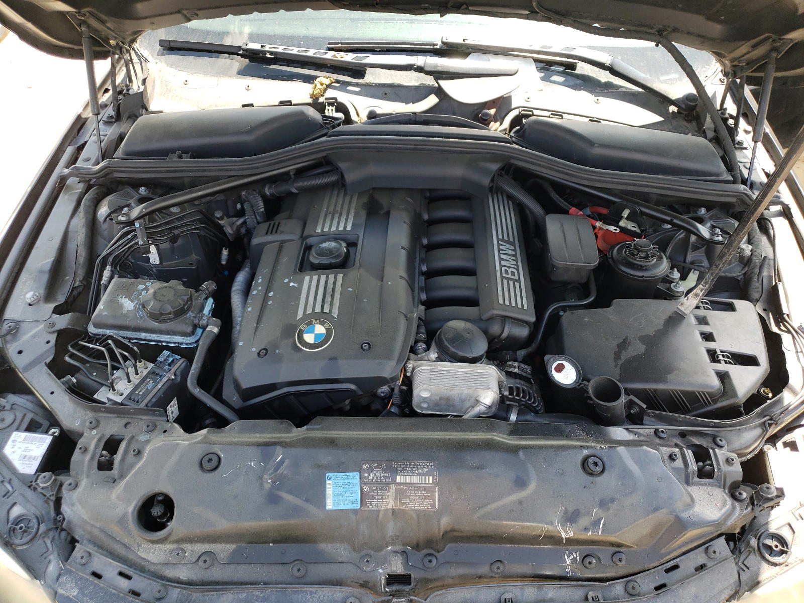 Photo 7 from auction – 2008 BMW 528 I with VIN WBANU53538CT16353