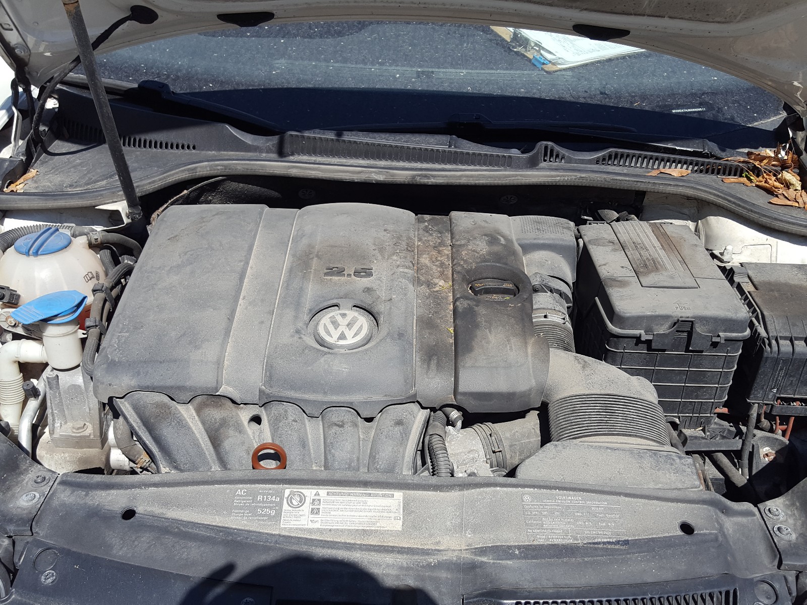 Photo 7 from auction – 2010 VOLKSWAGEN GOLF with VIN WVWDA7AJ8AW406511