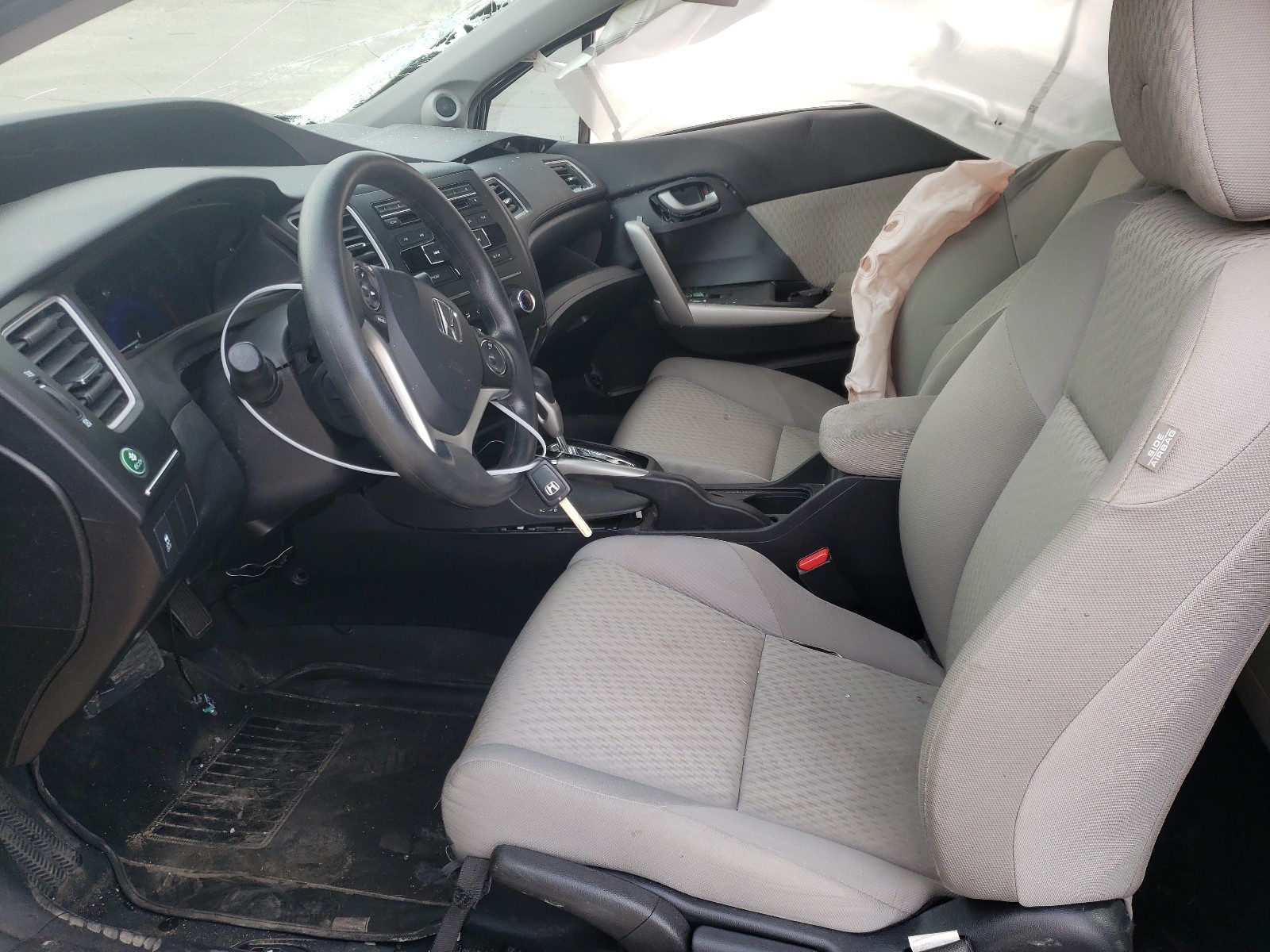 Photo 5 from auction – 2015 HONDA CIVIC LX with VIN 2HGFG3B59FH506612