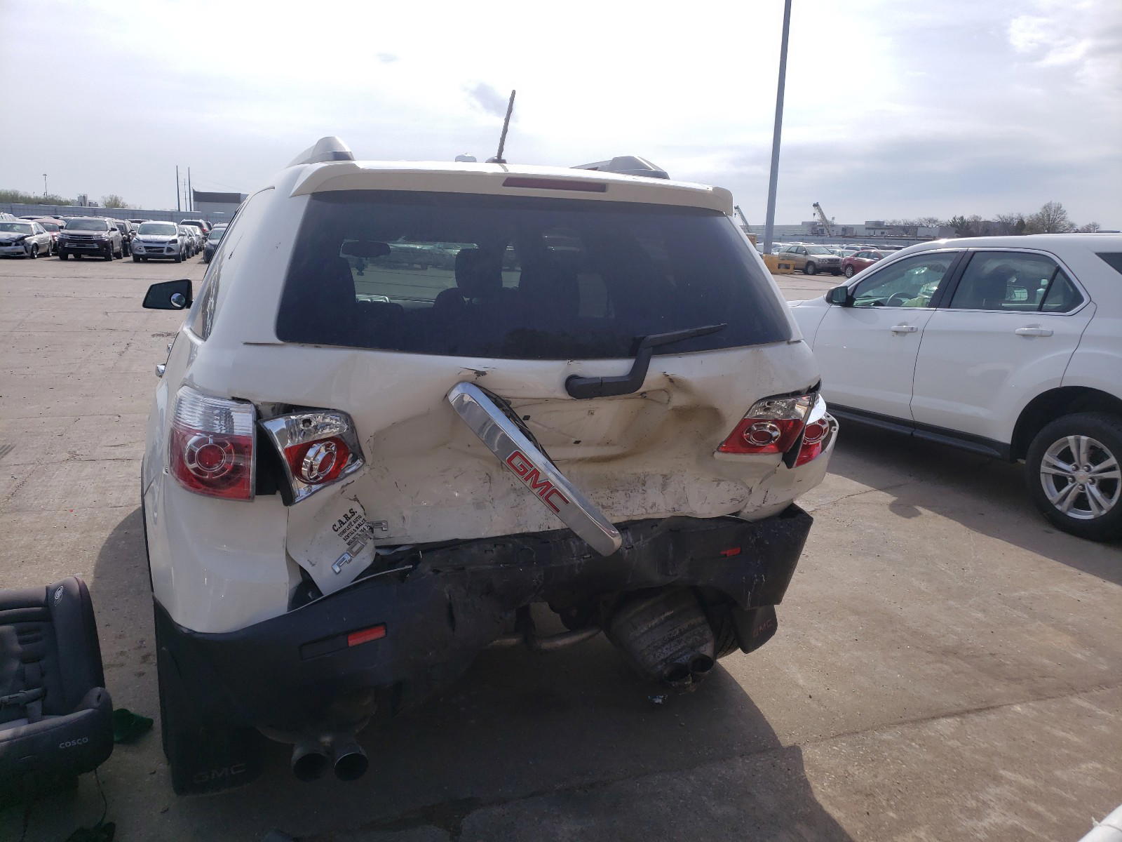 Photo 9 from auction – 2011 GMC ACADIA SLE with VIN 1GKKRNED5BJ399982