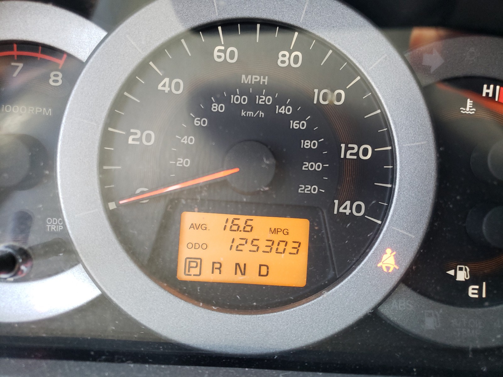 Foto 8 de la subasta – 2011 TOYOTA RAV4 con VIN 2T3ZF4DV9BW095739