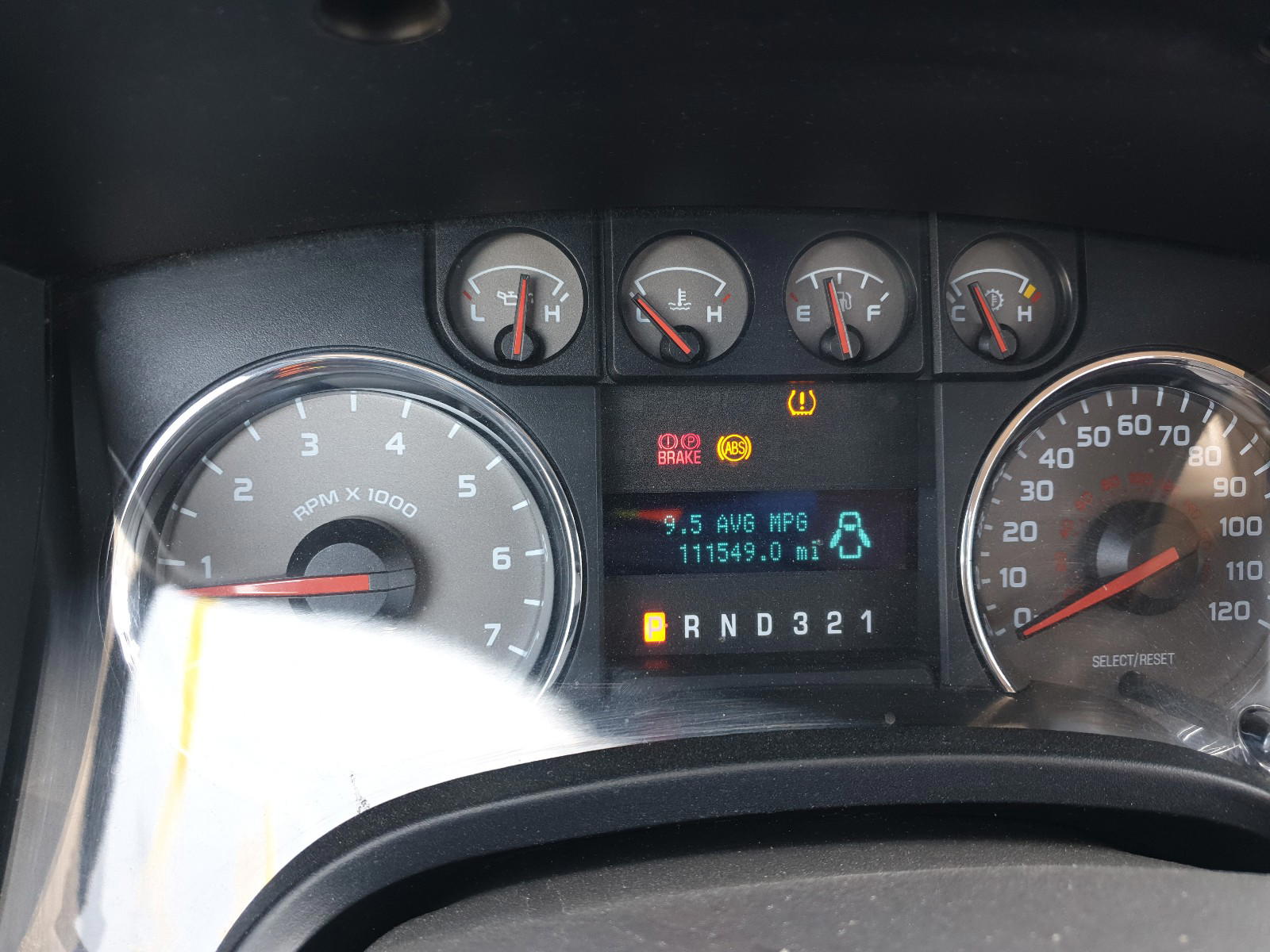 Photo 8 from auction – 2010 FORD F150 SUPER with VIN 1FTFX1EV7AFC26938