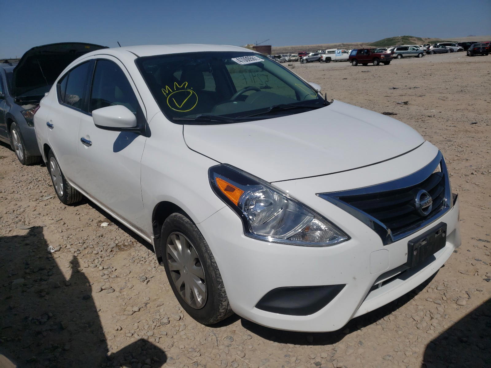 NISSAN VERSA S 2016 with VIN 3N1CN7AP7GL862019 - Photo from auction