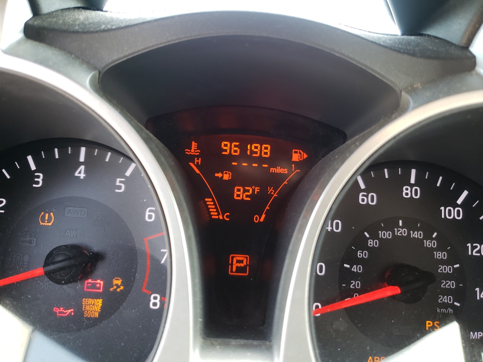 Photo 8 from auction – 2014 NISSAN JUKE S with VIN JN8AF5MR3ET450485
