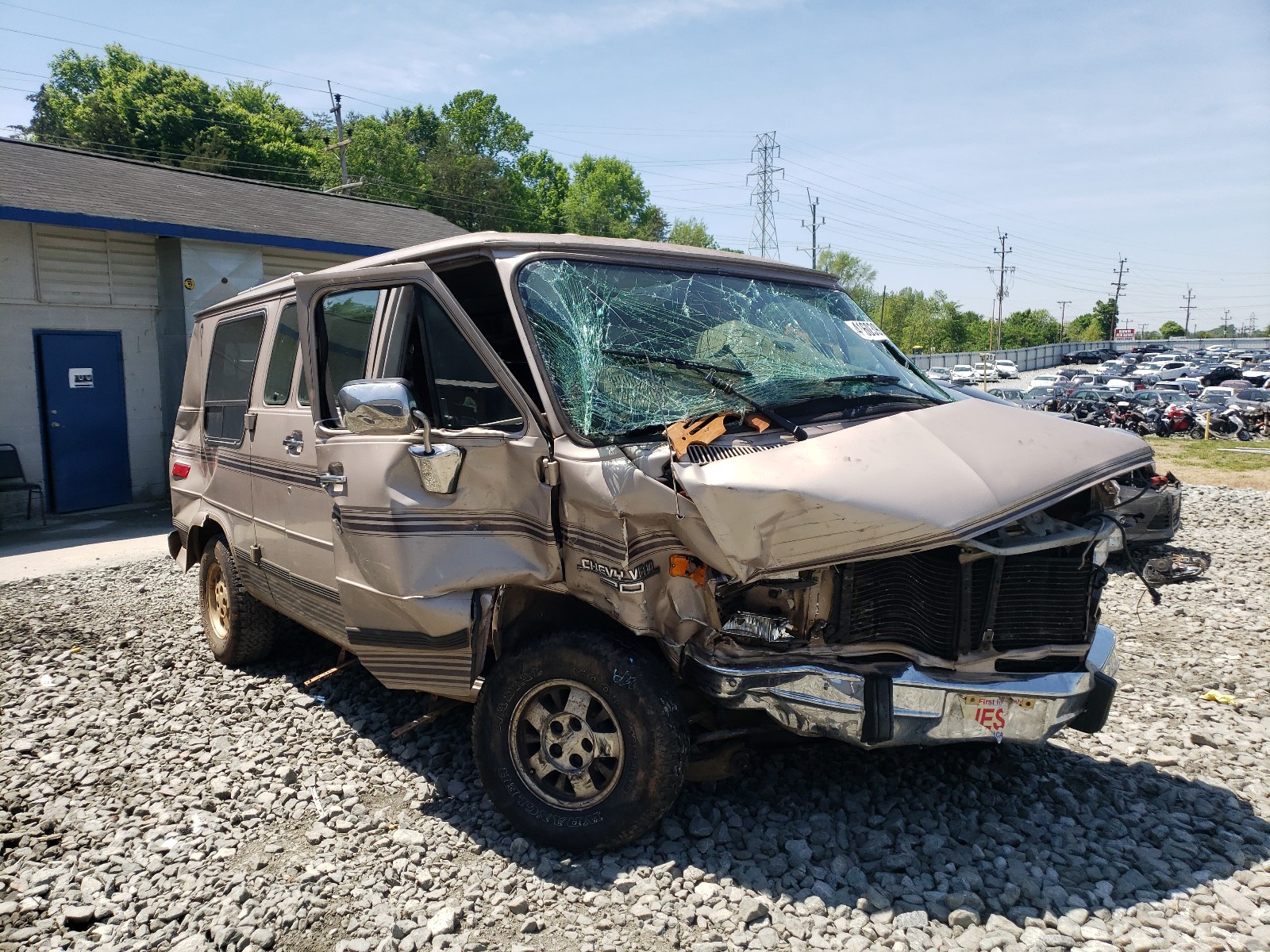 Photo 1 from auction – 1994 CHEVROLET G20 with VIN 1GBEG25KXRF123455