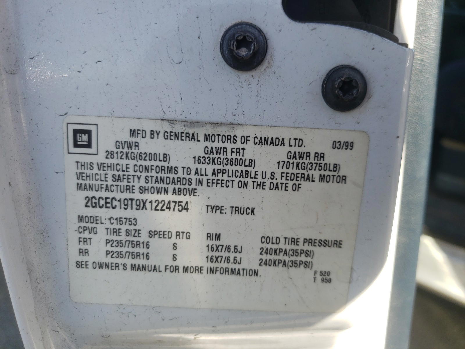 Photo 10 from auction – 1999 CHEVROLET SILVERADO with VIN 2GCEC19T9X1224754